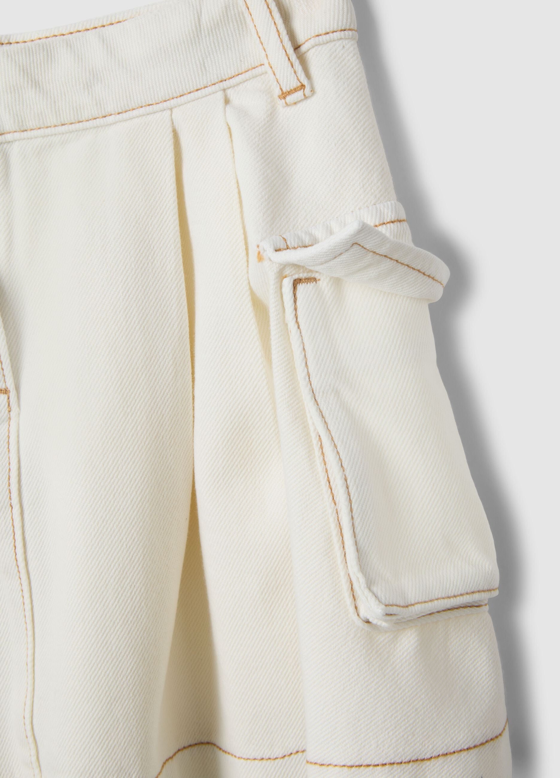 White pure cotton skirt regular fit with pockets for girls