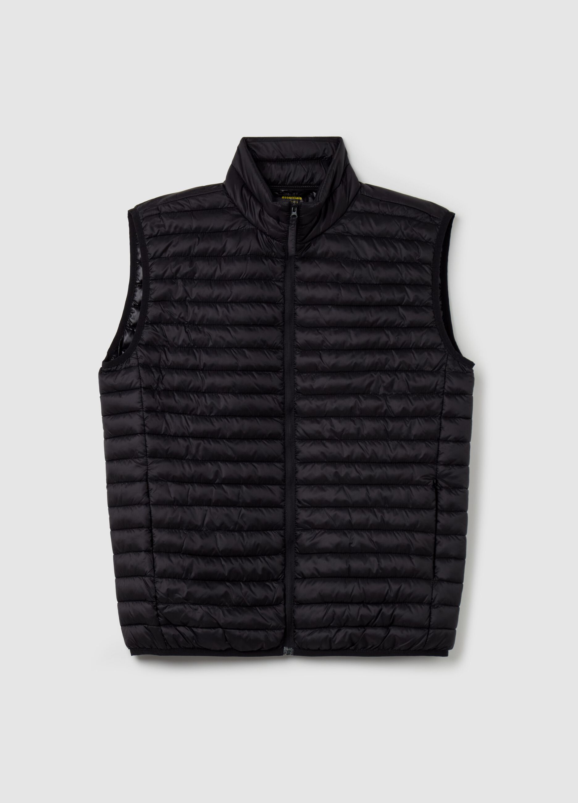 Essential full-zip ultralight gilet