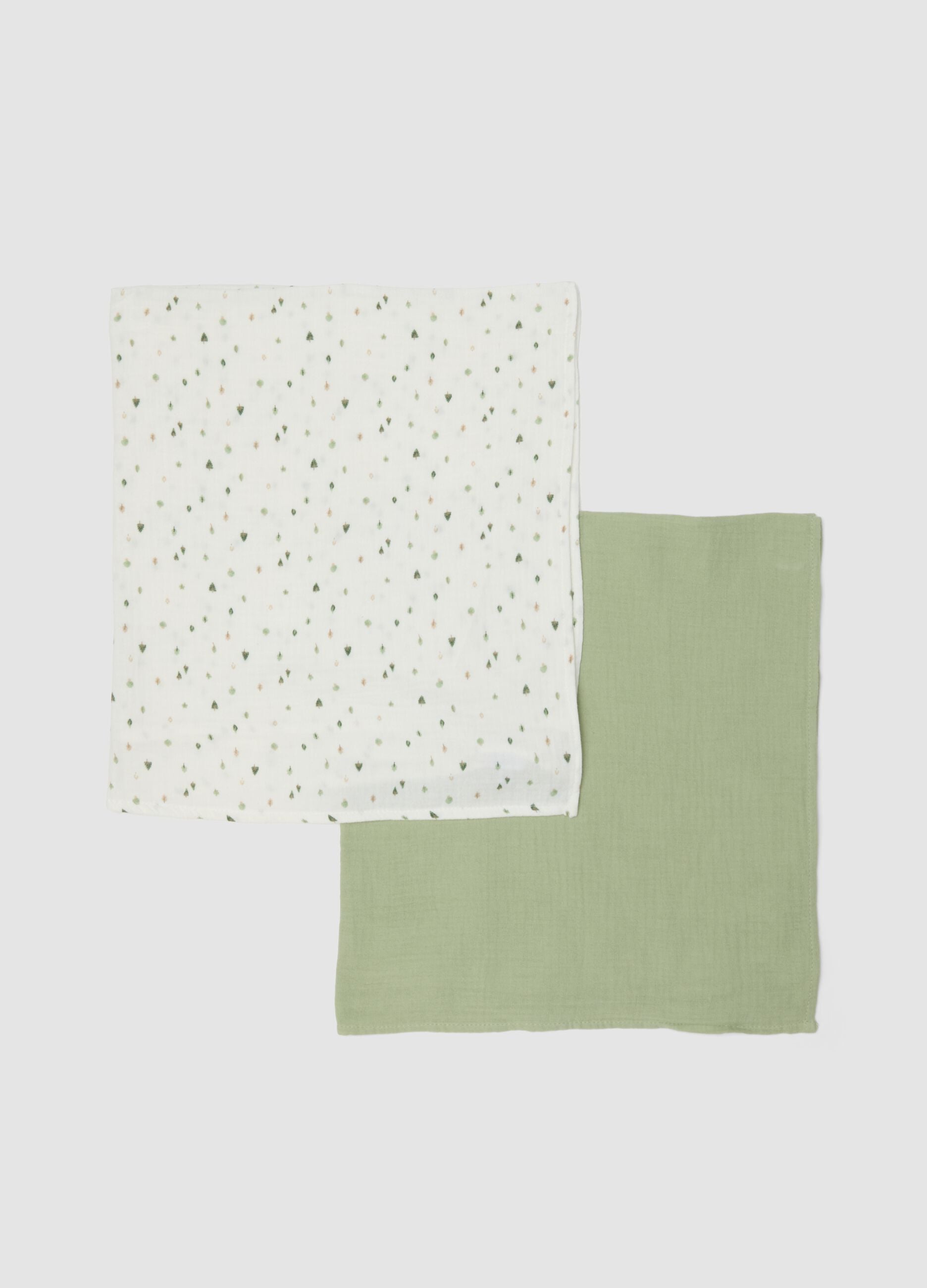 2-pack green and white pure cotton baby blankets