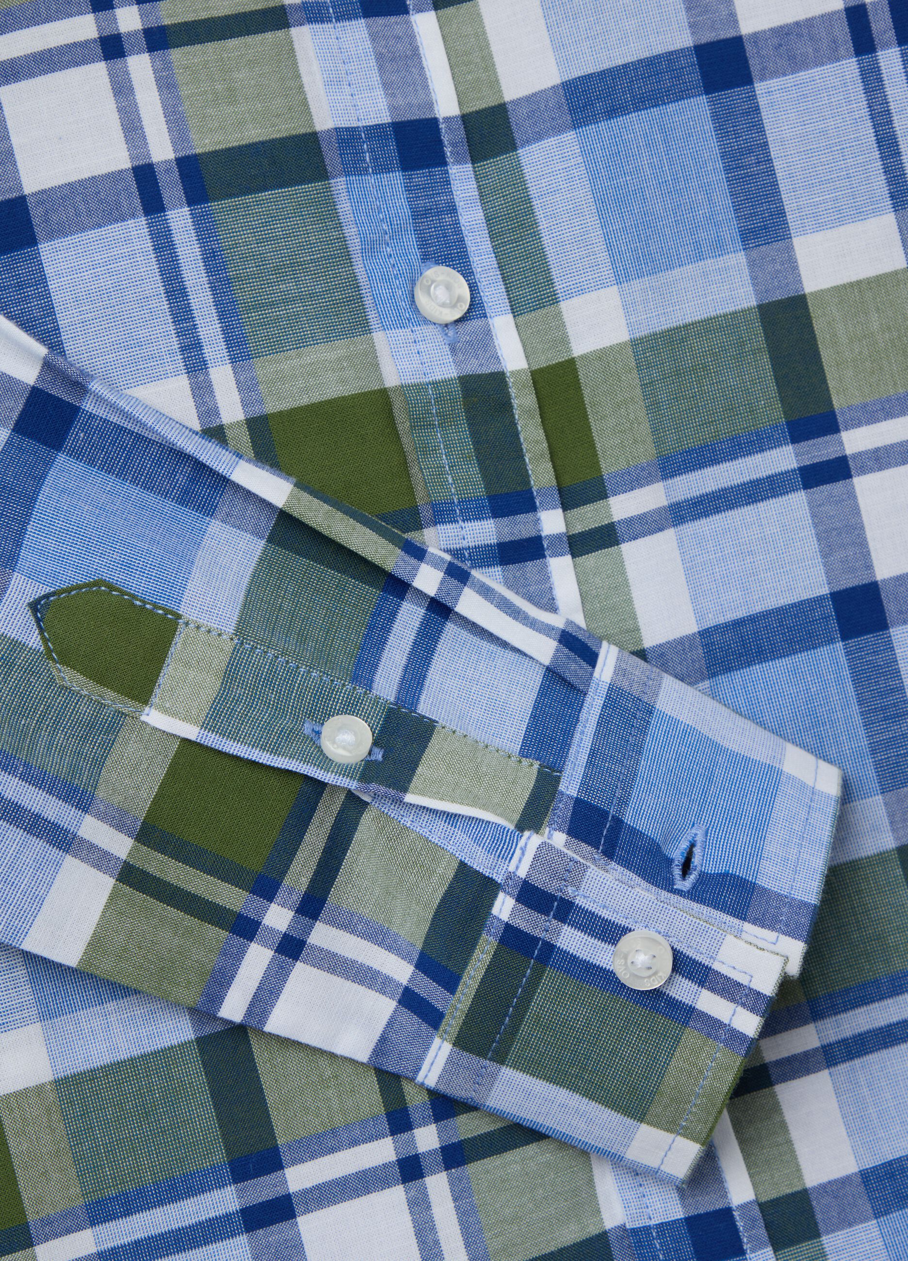 Shirt with button-down collar and check pattern