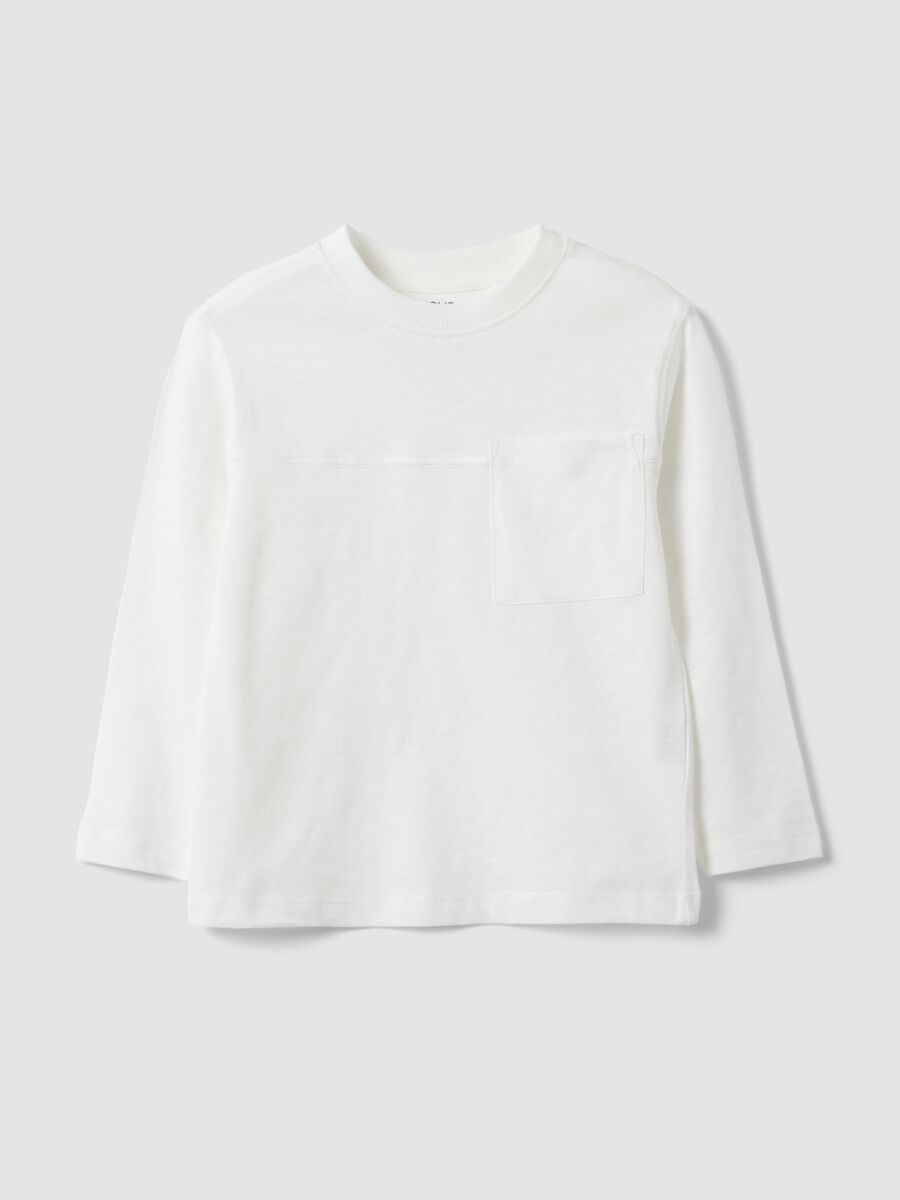 T-shirt bianca da bambino in puro cotone con taschino oversize fit_0