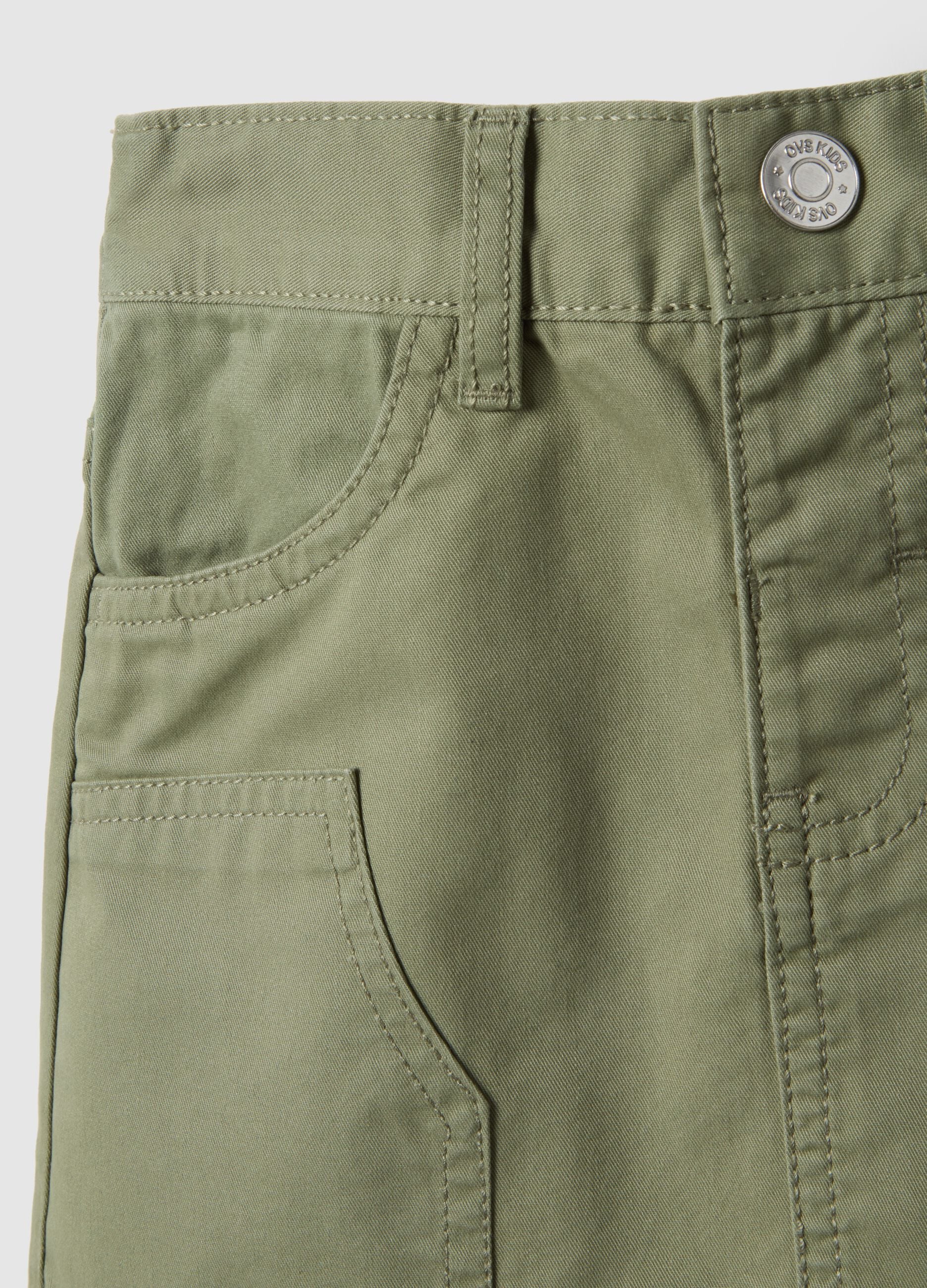 Girls' regular fit green cotton mini skirt with decorations