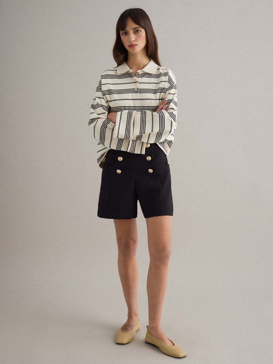 Black regular fit shorts with high waist and gold buttons_0