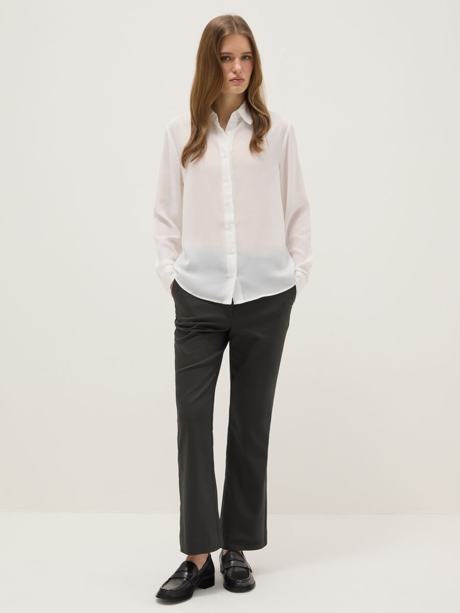 White crepe shirt with classic collar_1