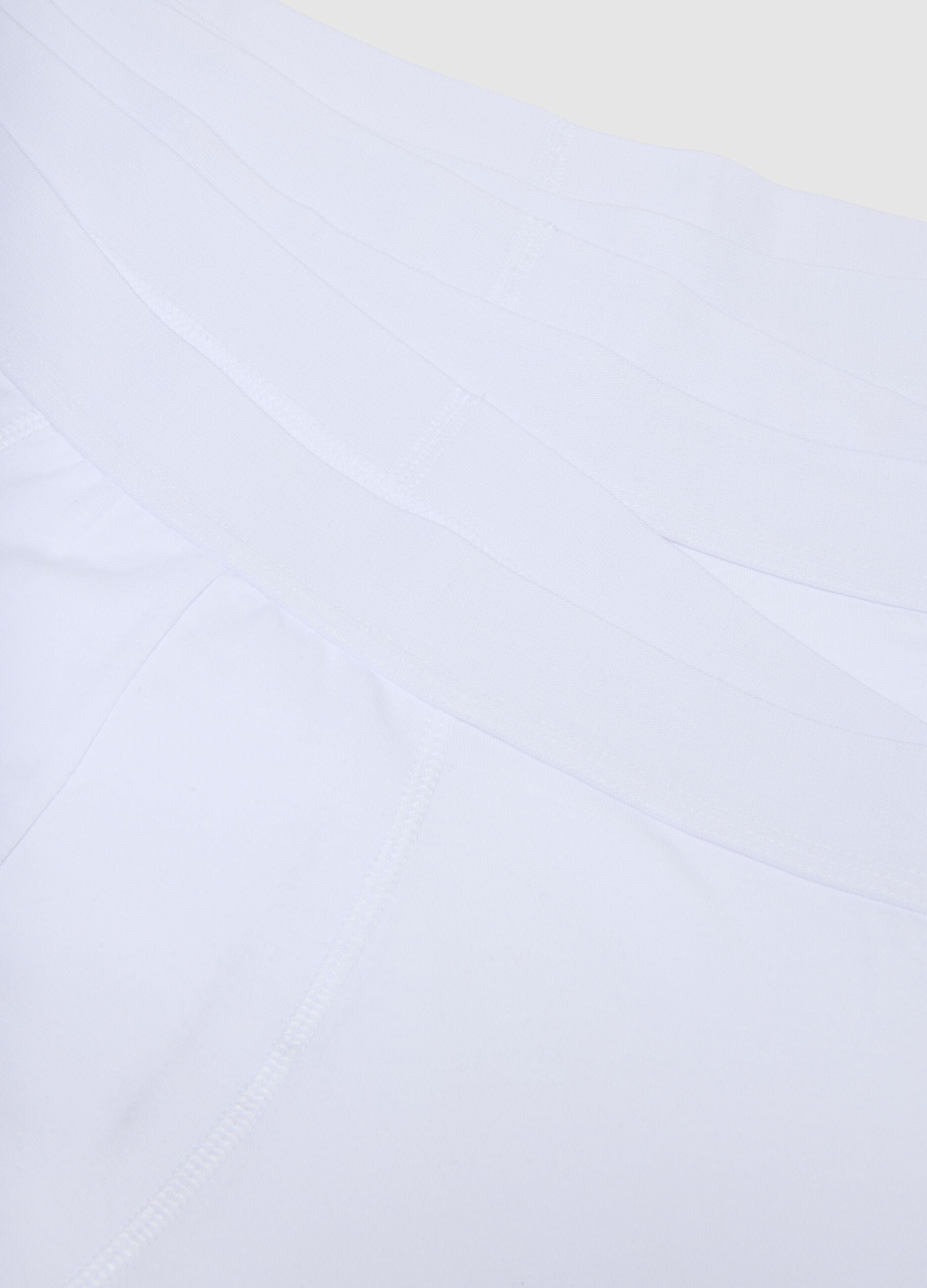 3-pack white mid-length boxer briefs in stretch organic cotton, regular fit