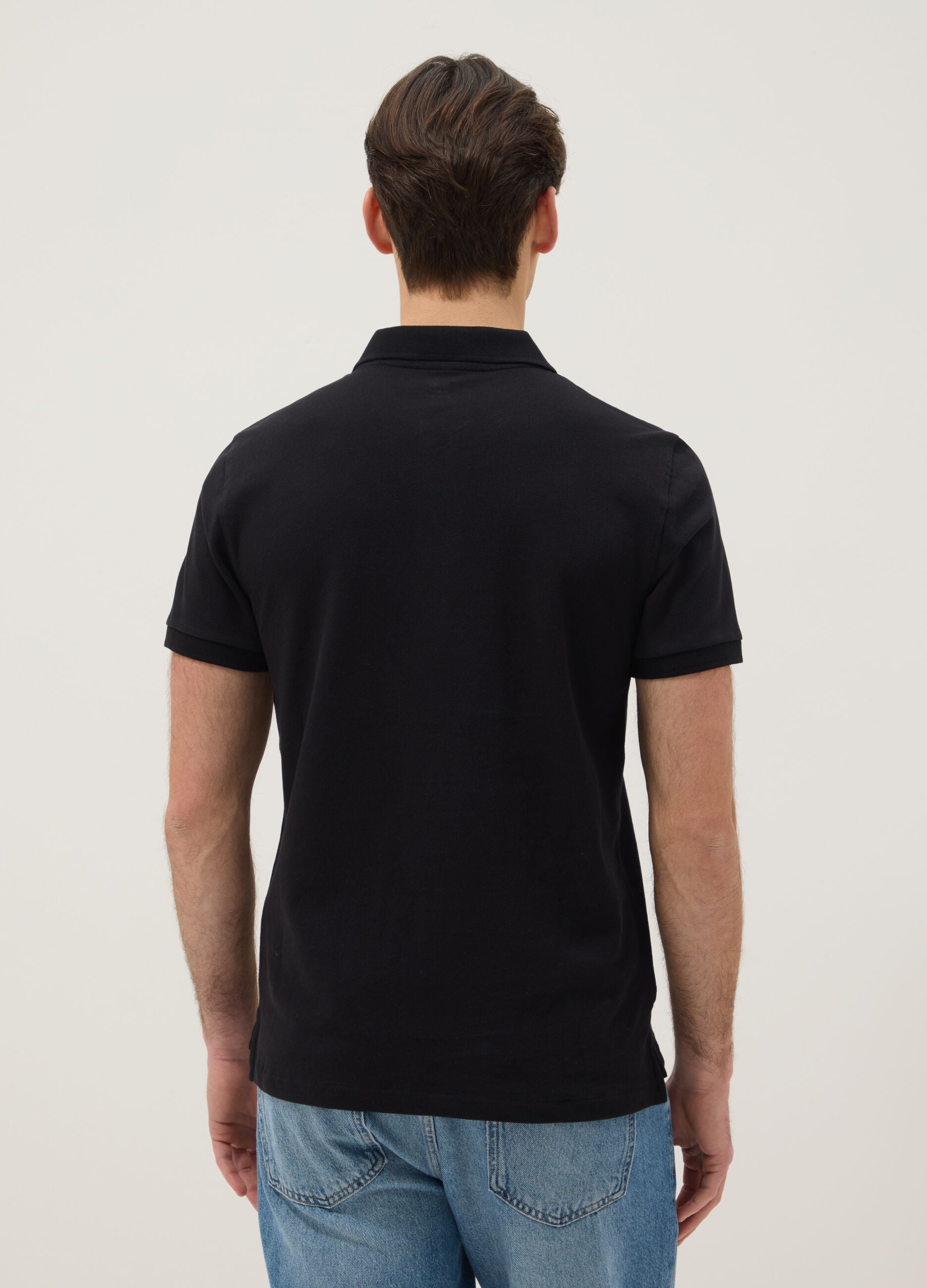 Short sleeve black organic cotton polo shirt, slim fit