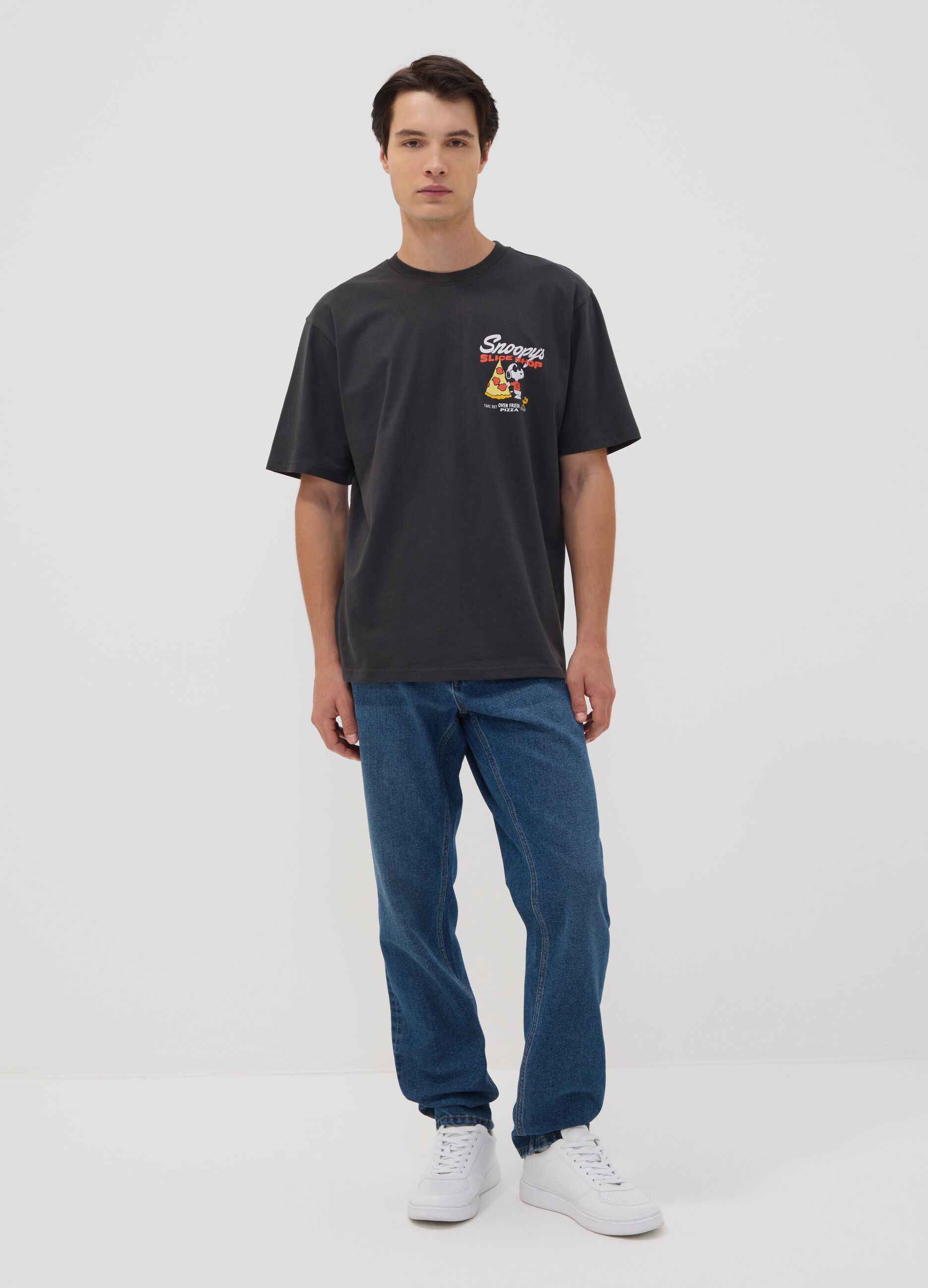 Grey pure cotton Peanuts printed T-shirt, relaxed fit