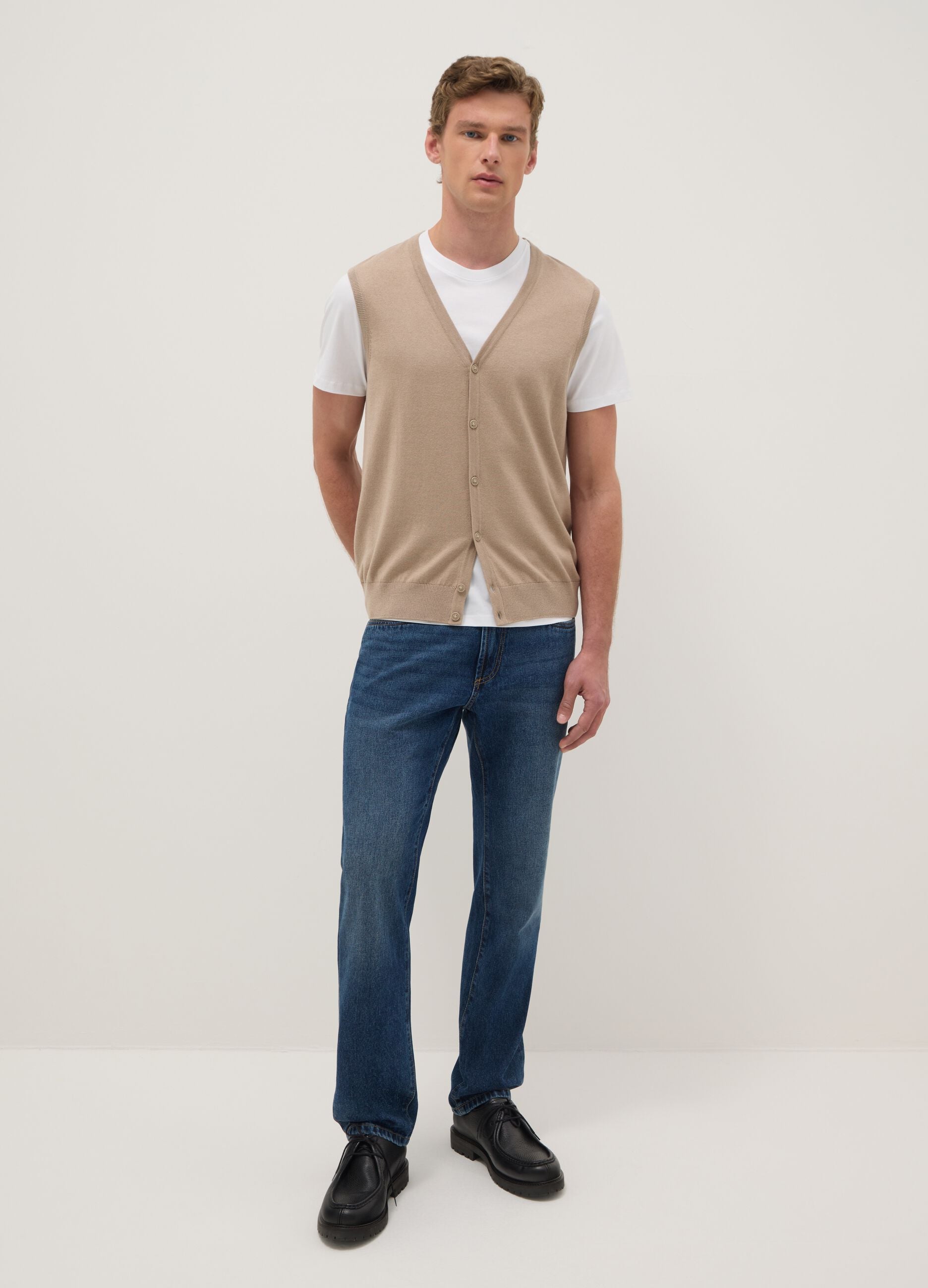 Beige deep V cotton-blend waistcoat with regular fit and buttons