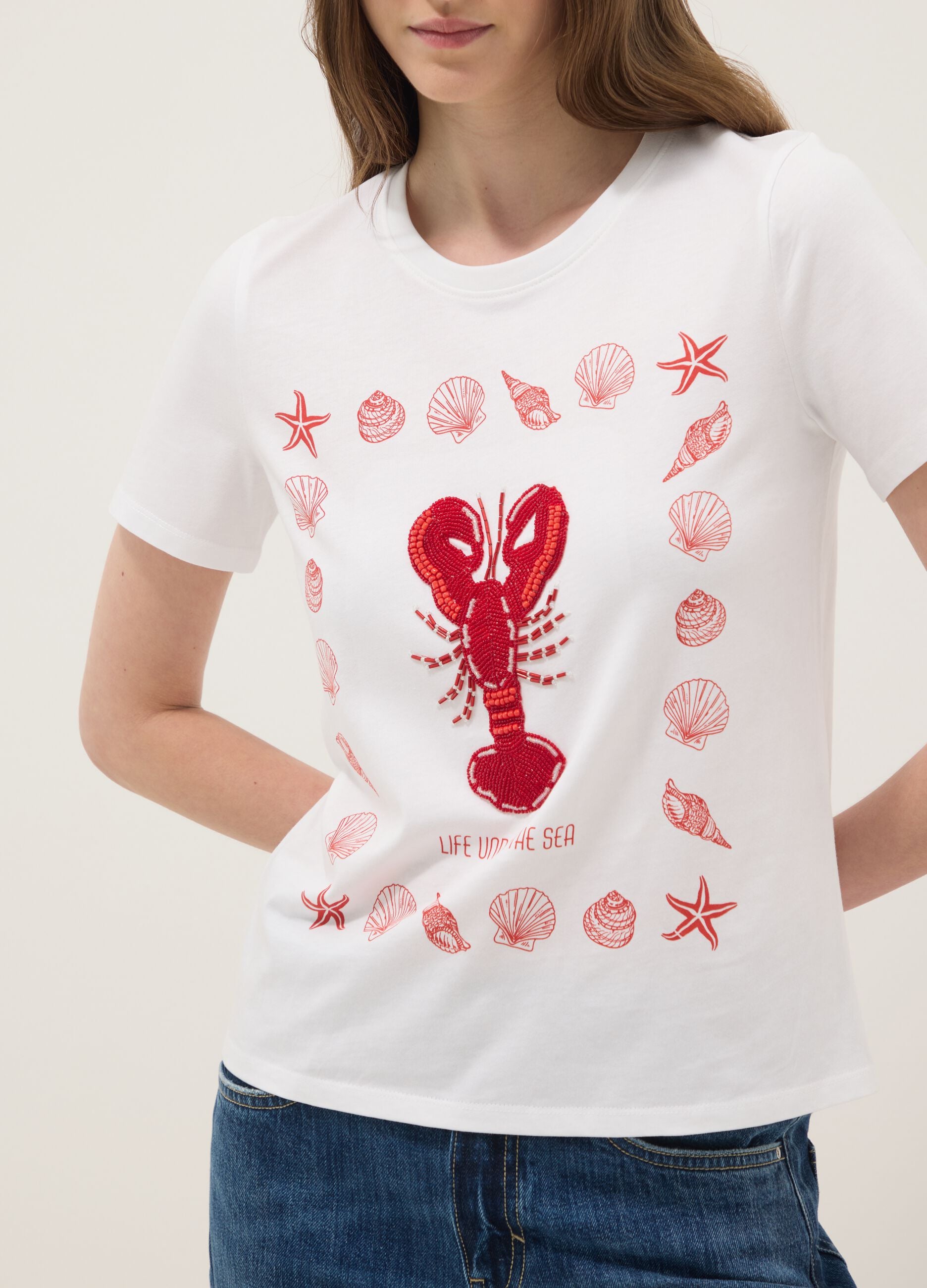 White pure cotton T-shirt with front print