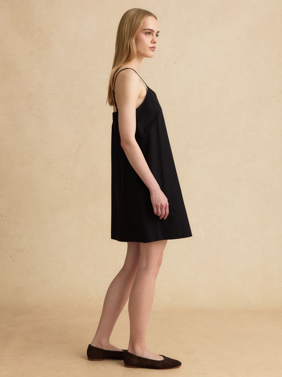 Black slip dress in cotton-linen blend_0
