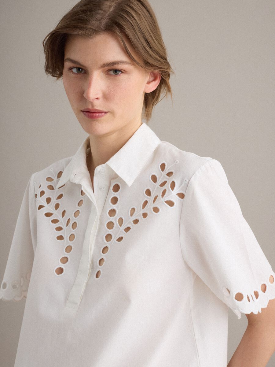 White pure cotton shirt with broderie anglaise detailing_2