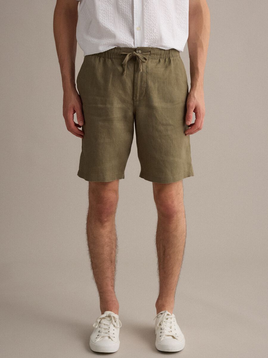 Green pure linen Bermuda shorts with elasticated waist_1