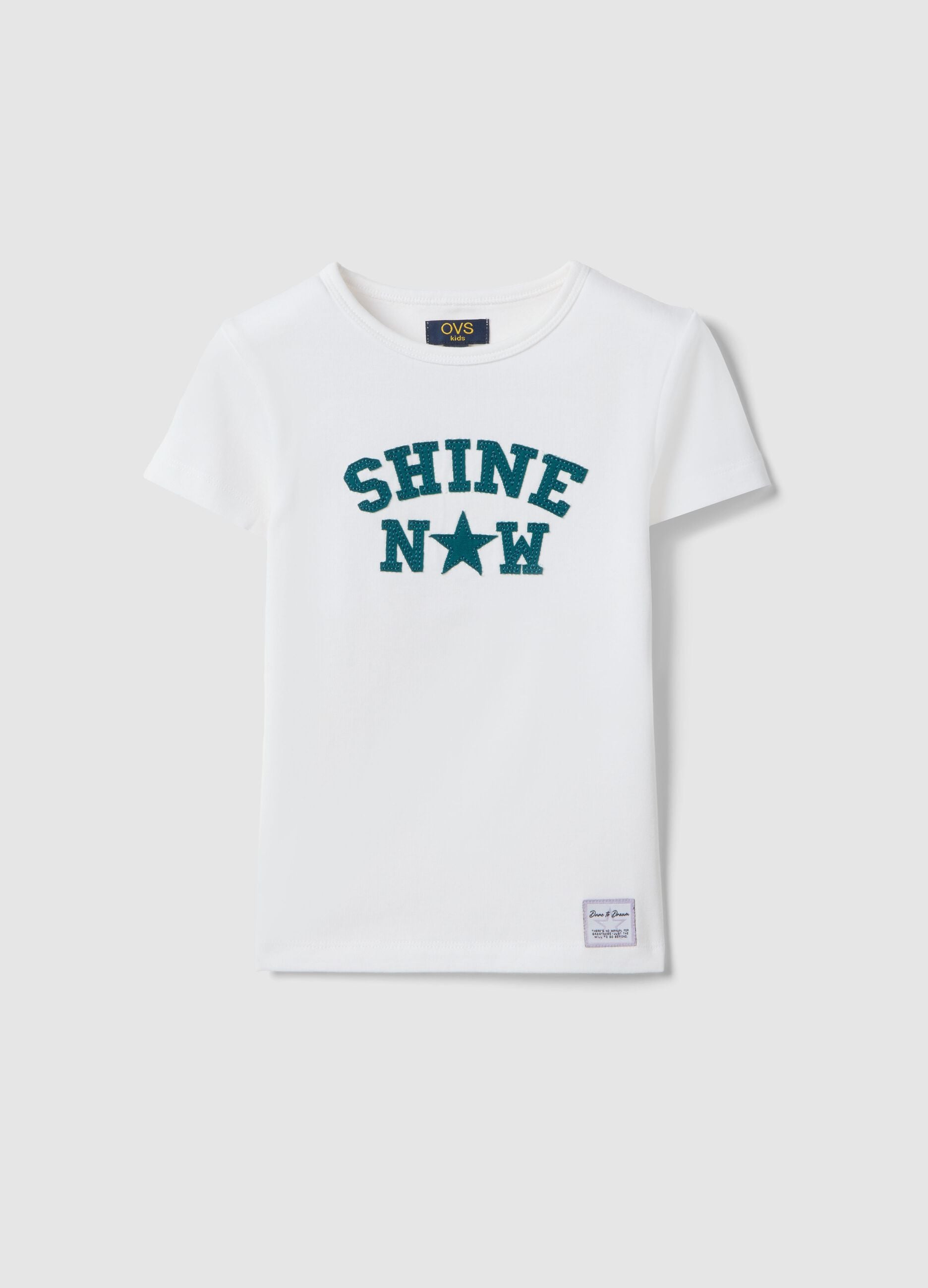White stretchy cotton fitted girl&rsquo;s t-shirt with print