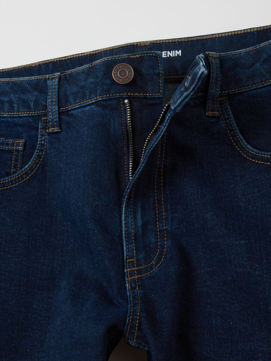 Men's blue denim regular fit jeans_5