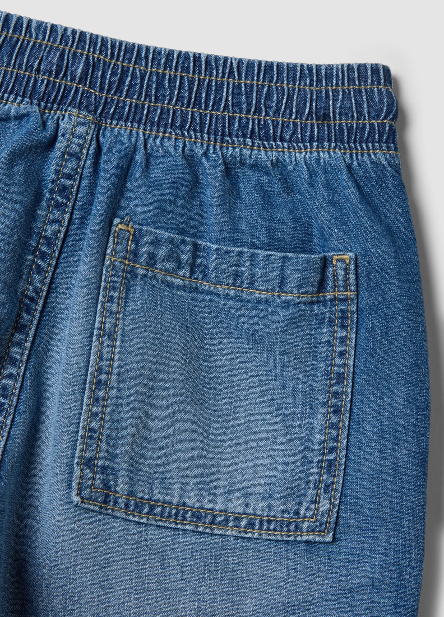 Blue cotton denim shorts for boys, straight fit