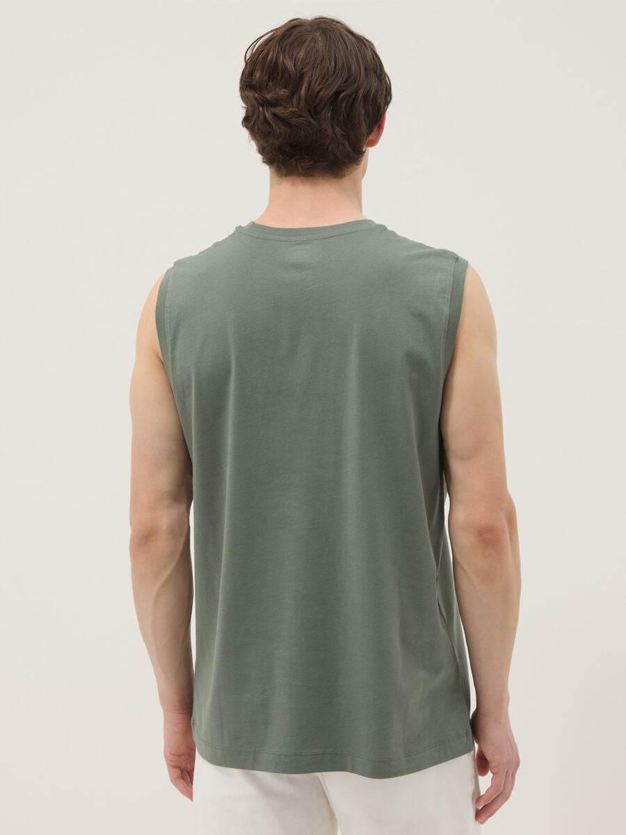 Green crew-neck pure cotton vest, relaxed fit_3