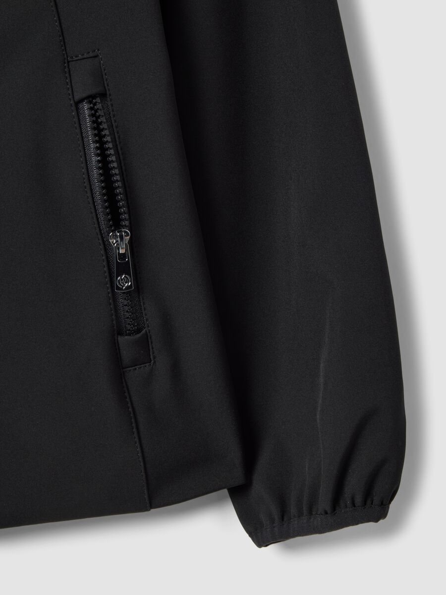 Black regular fit waterproof jacket with zip and hood_5