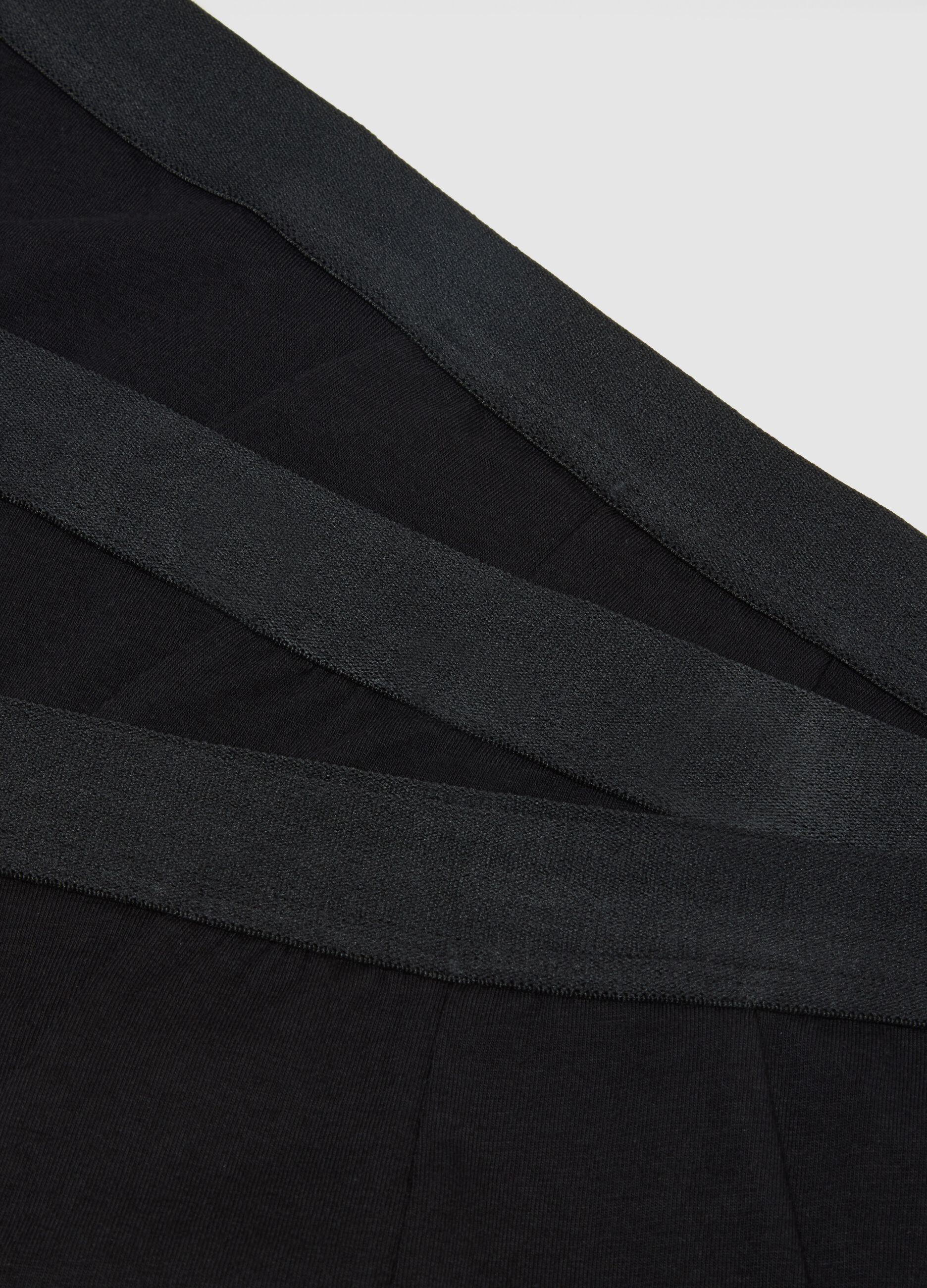 Pack of three black stretch cotton briefs regular fit