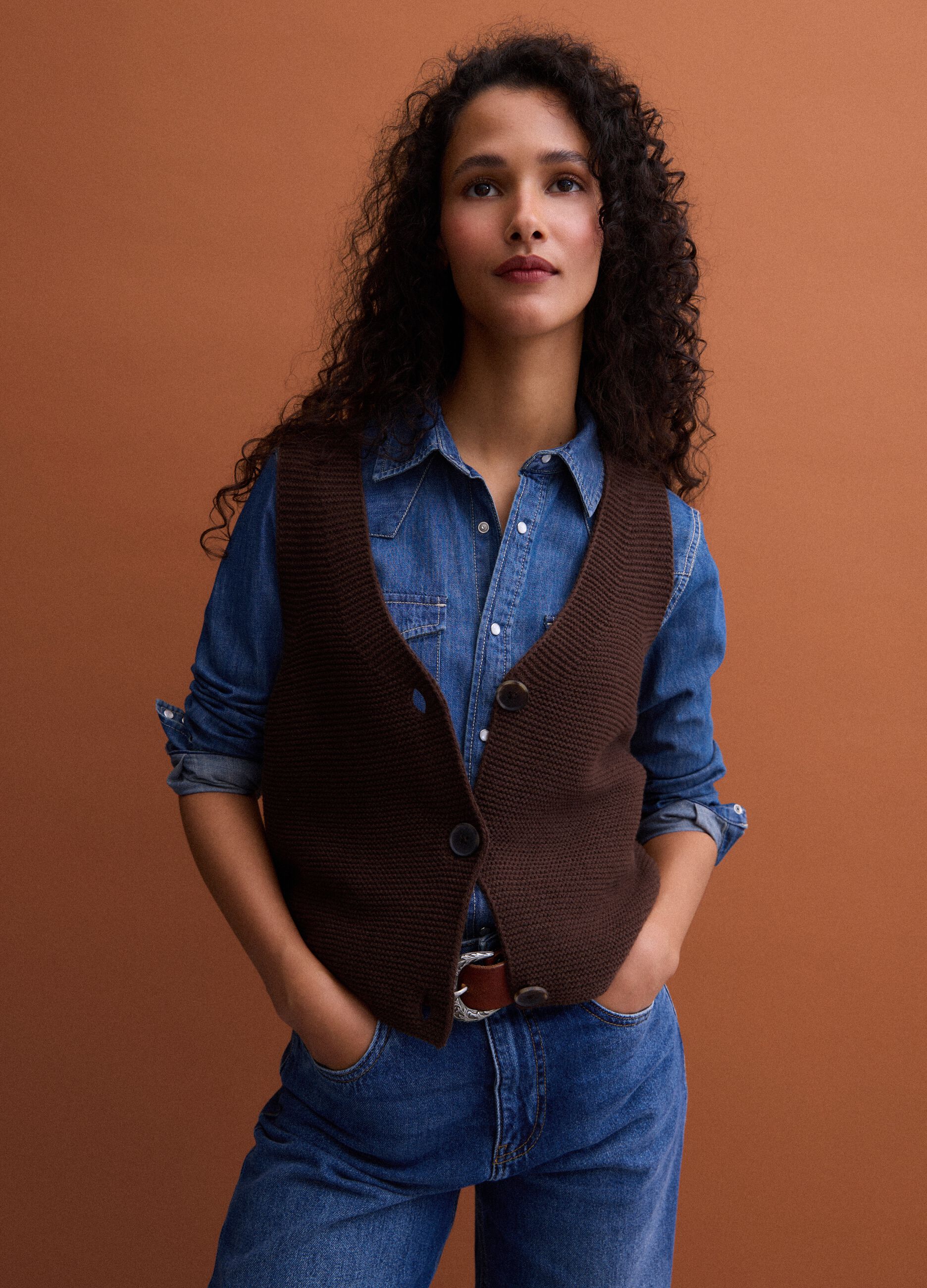 Brown wool-blend gilet with deep V-neck, regular fit