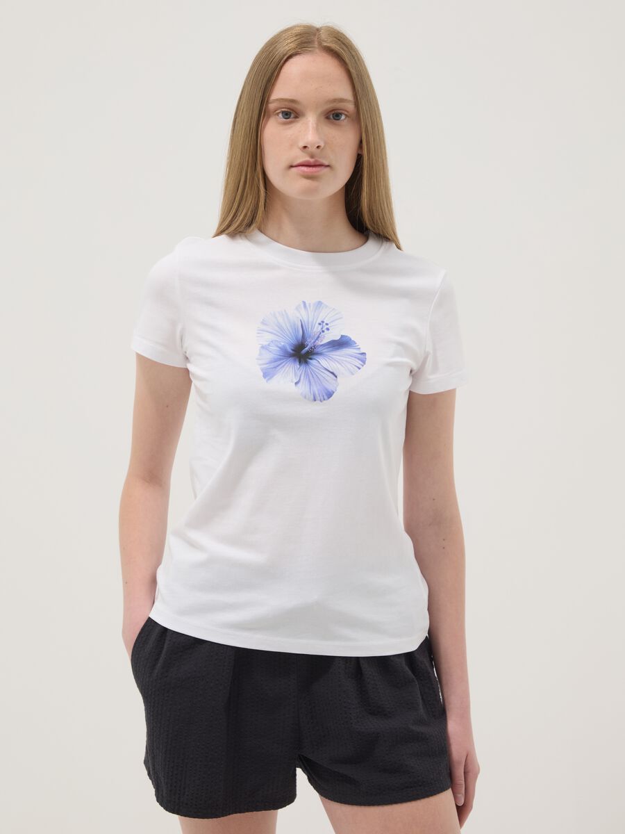 White pure cotton T-shirt with floral print_0