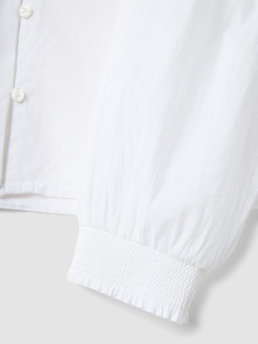 White pure cotton shirt regular fit with buttons and rounded collar_5