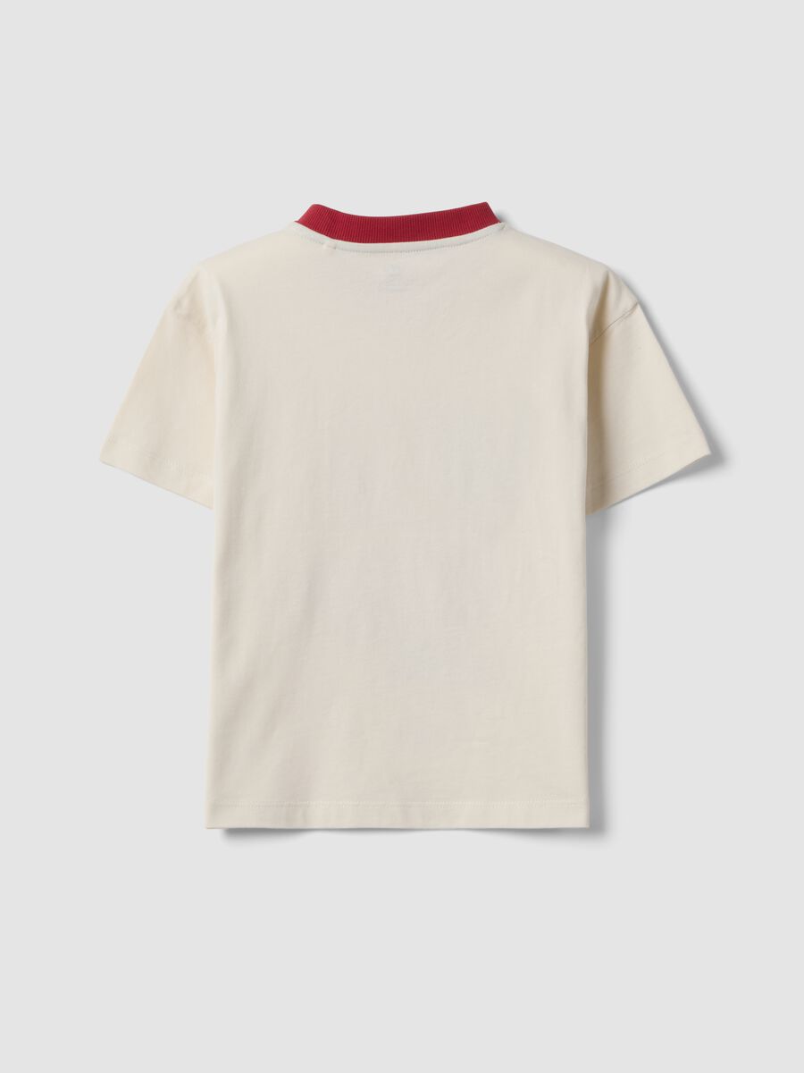 T-shirt beige con stampa avventura in puro cotone_1