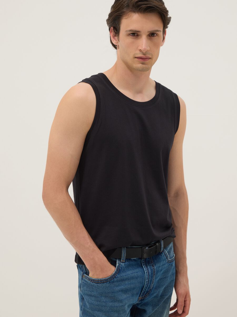 Black crew-neck cotton vest top, regular fit_0