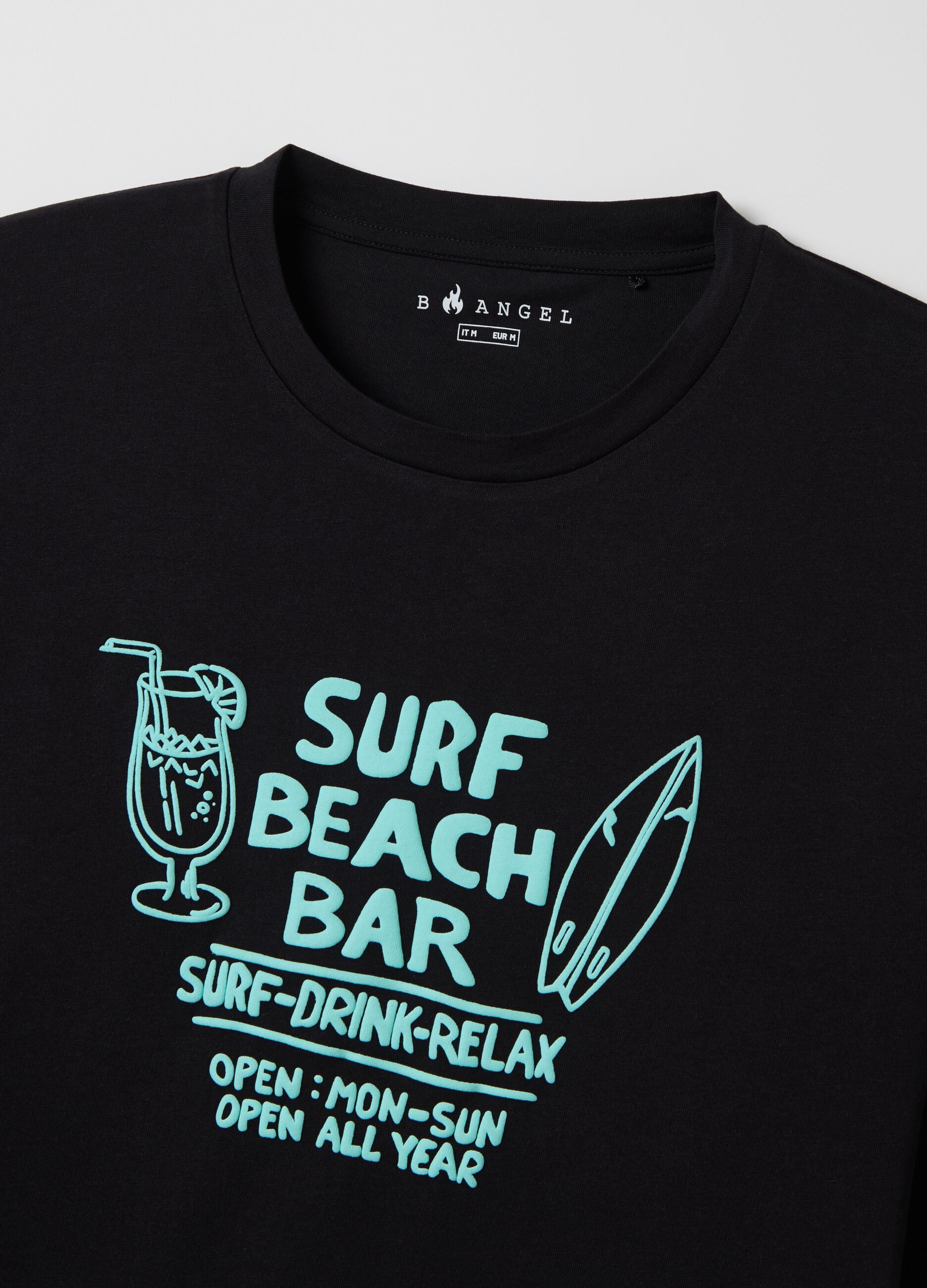 Men&rsquo;s black boxy-fit T-shirt in 100% cotton with Surf Beach Bar print