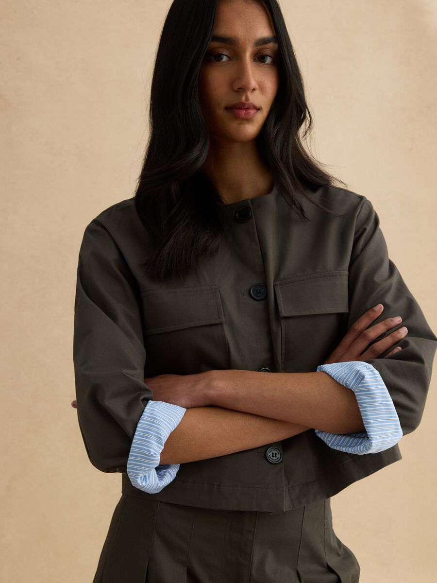 Regular fit green pure cotton jacket with buttons and front pockets_1