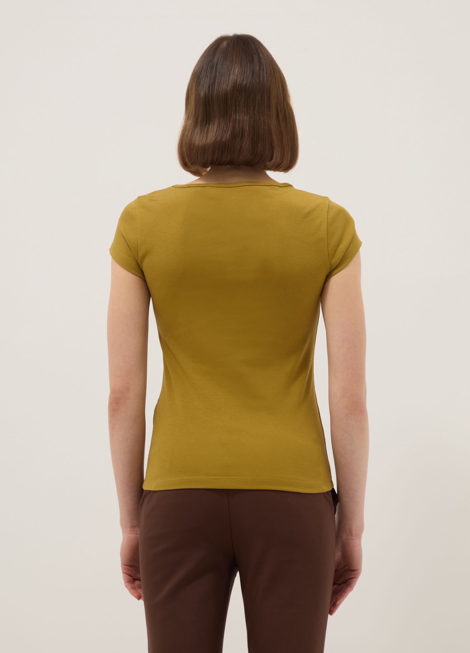 Green fitted stretch cotton T-shirt with square neckline