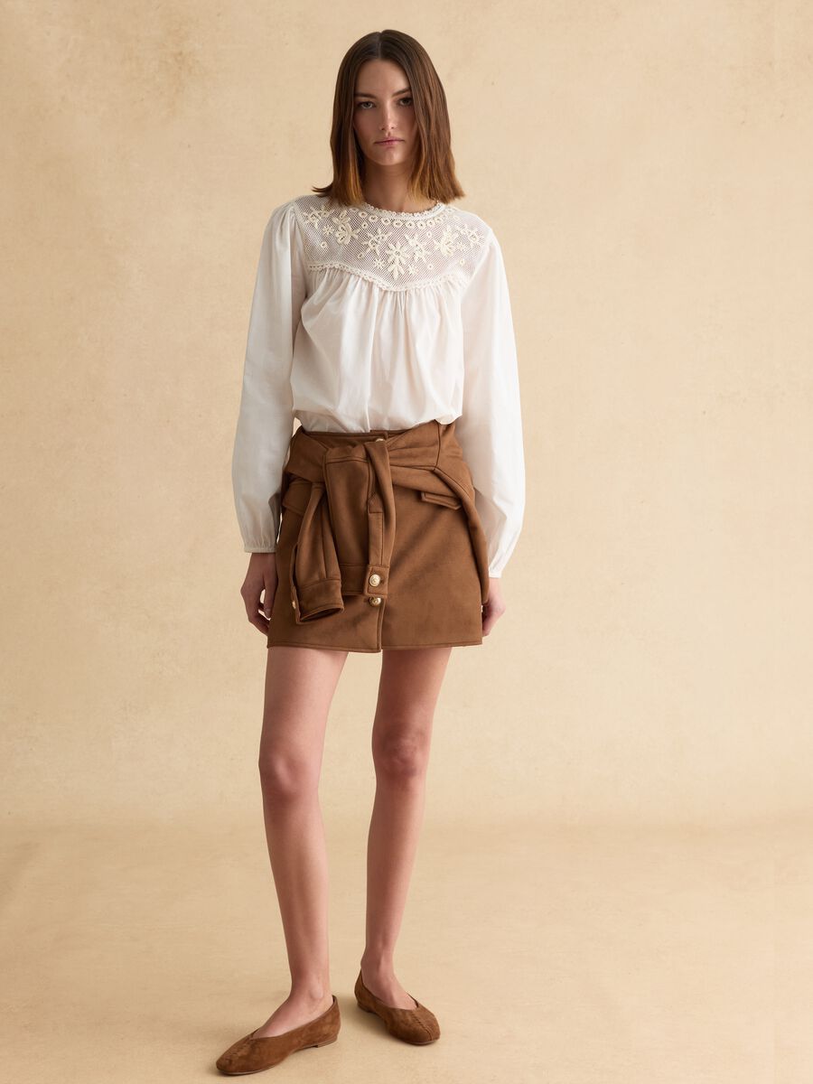 White pure cotton blouse regular fit with embroidery_1
