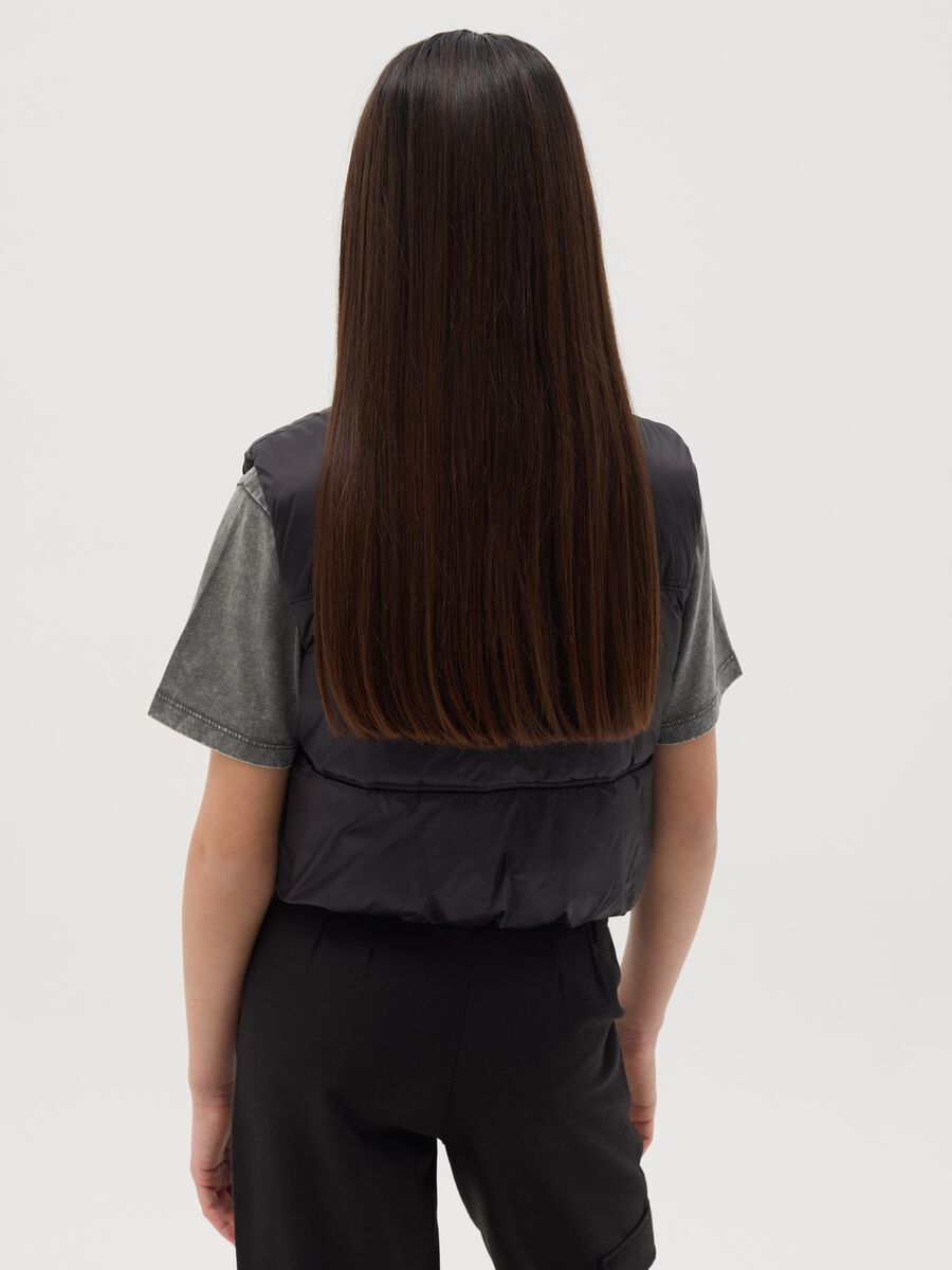 Quilted gilet in water-repellent fabric_2