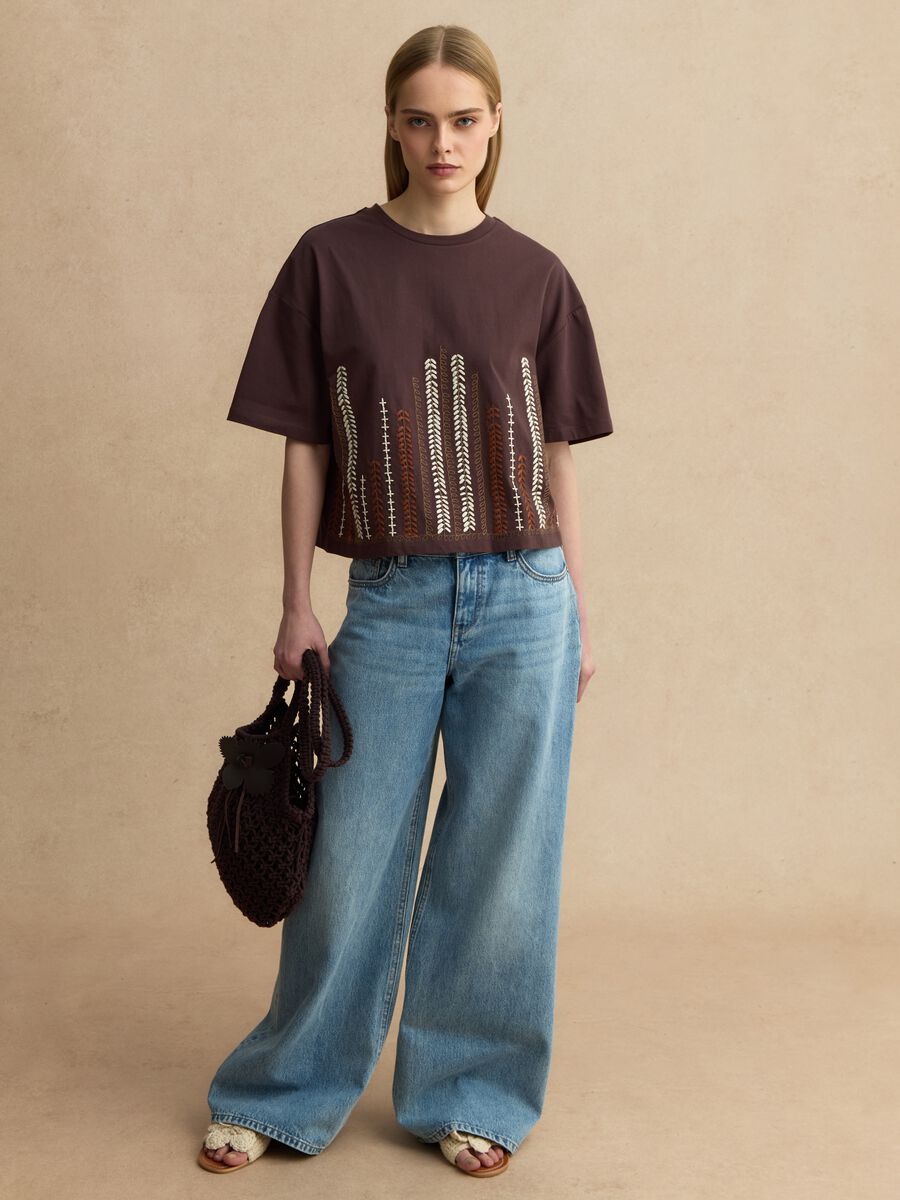 Brown pure cotton regular fit t-shirt with embroidery_2