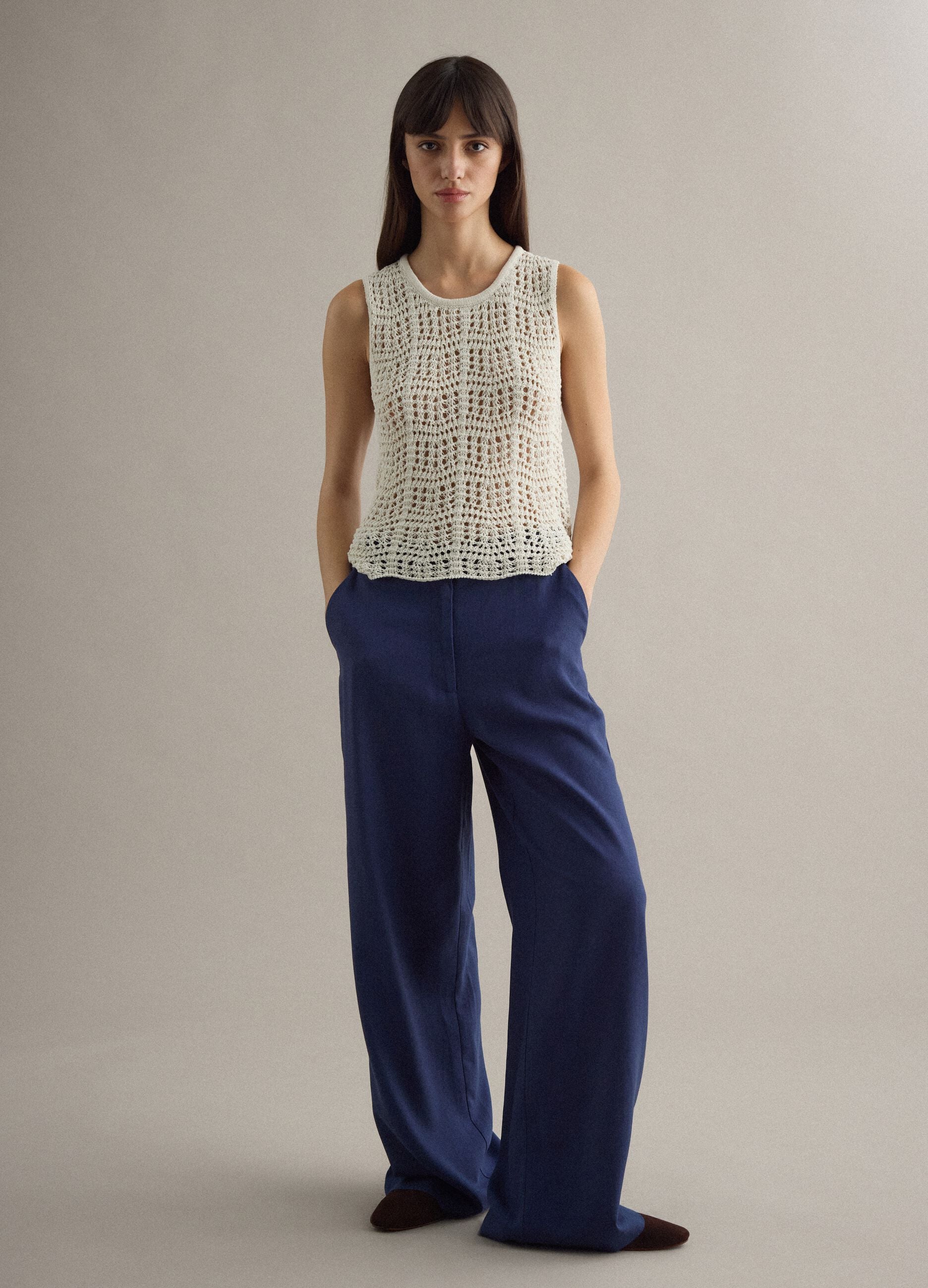 White cotton blend tank top regular fit with mesh texture
