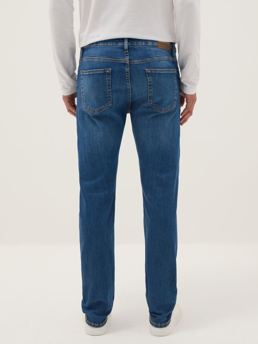 Slim fit blue stretch cotton jeans with five pockets_2