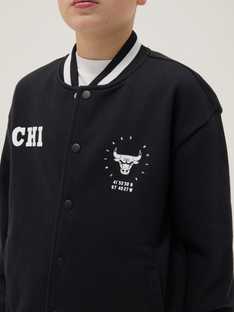 Black cotton blend bomber jacket for kids, regular fit with print_2