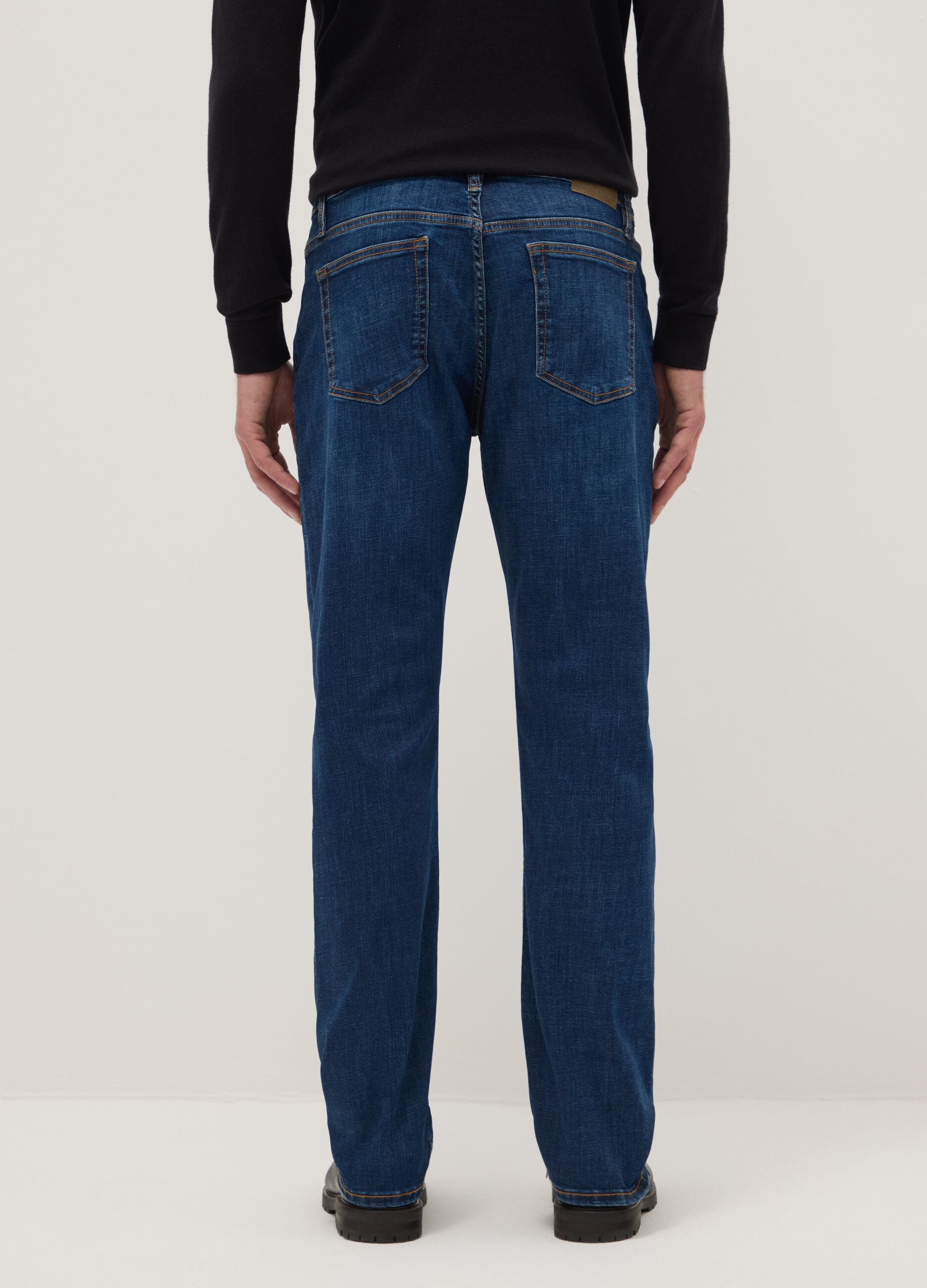Comfort fit stretch cotton blue jeans