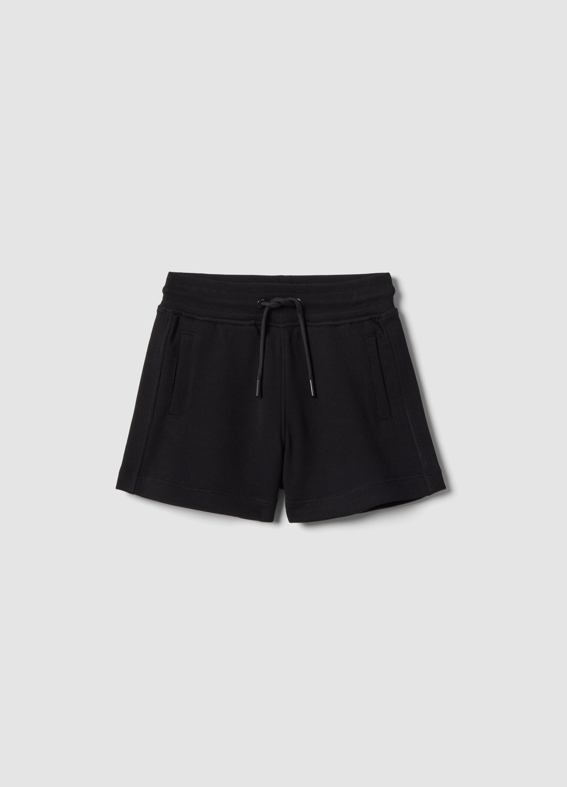 Girls&rsquo; black pure cotton shorts, regular fit