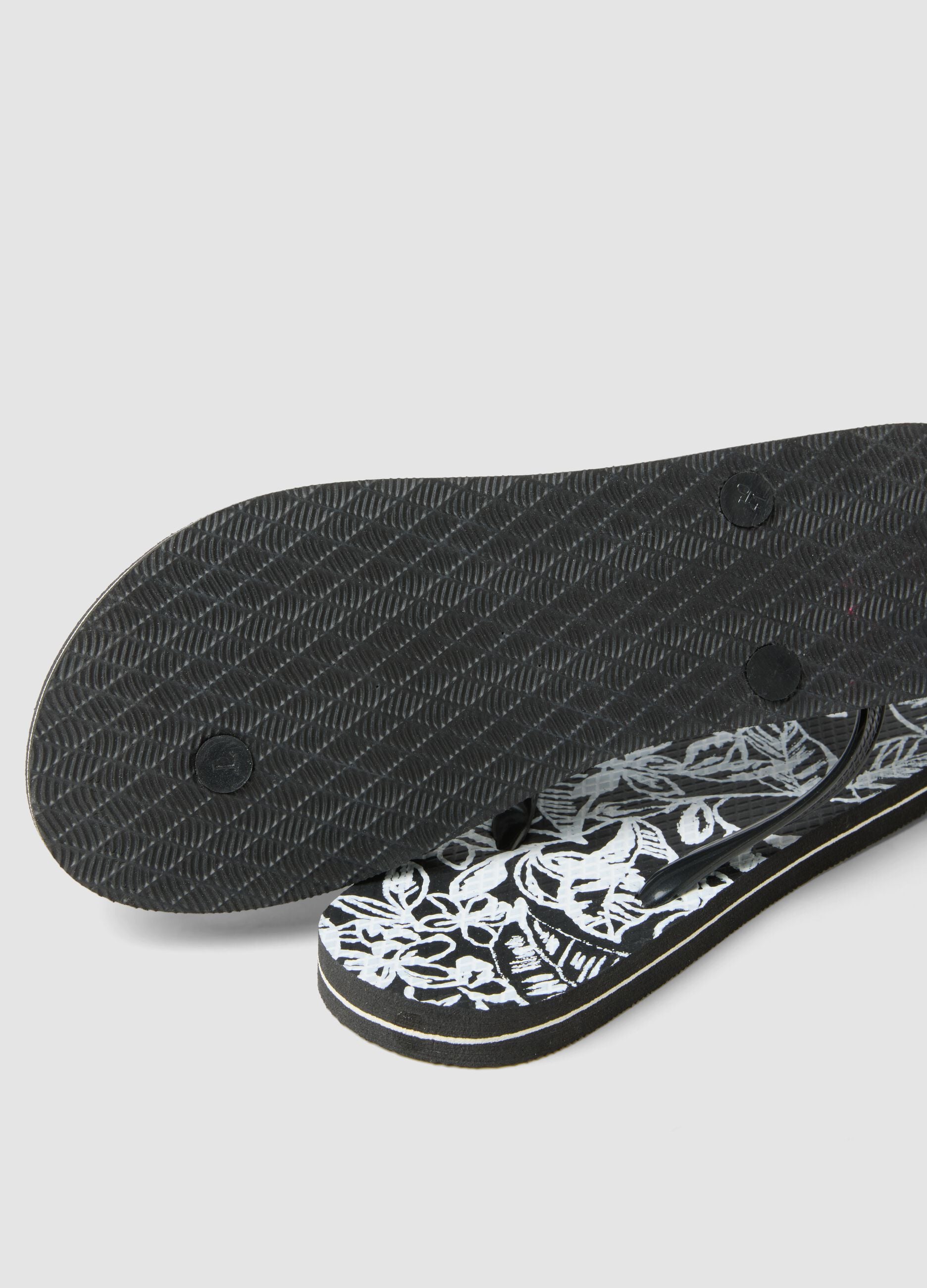 Multicoloured floral print flip-flops