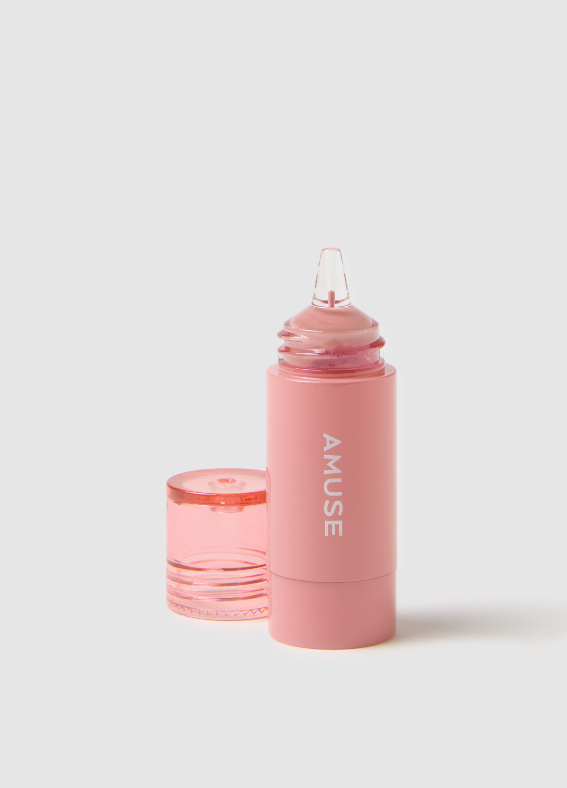 Long-lasting matte liquid blush