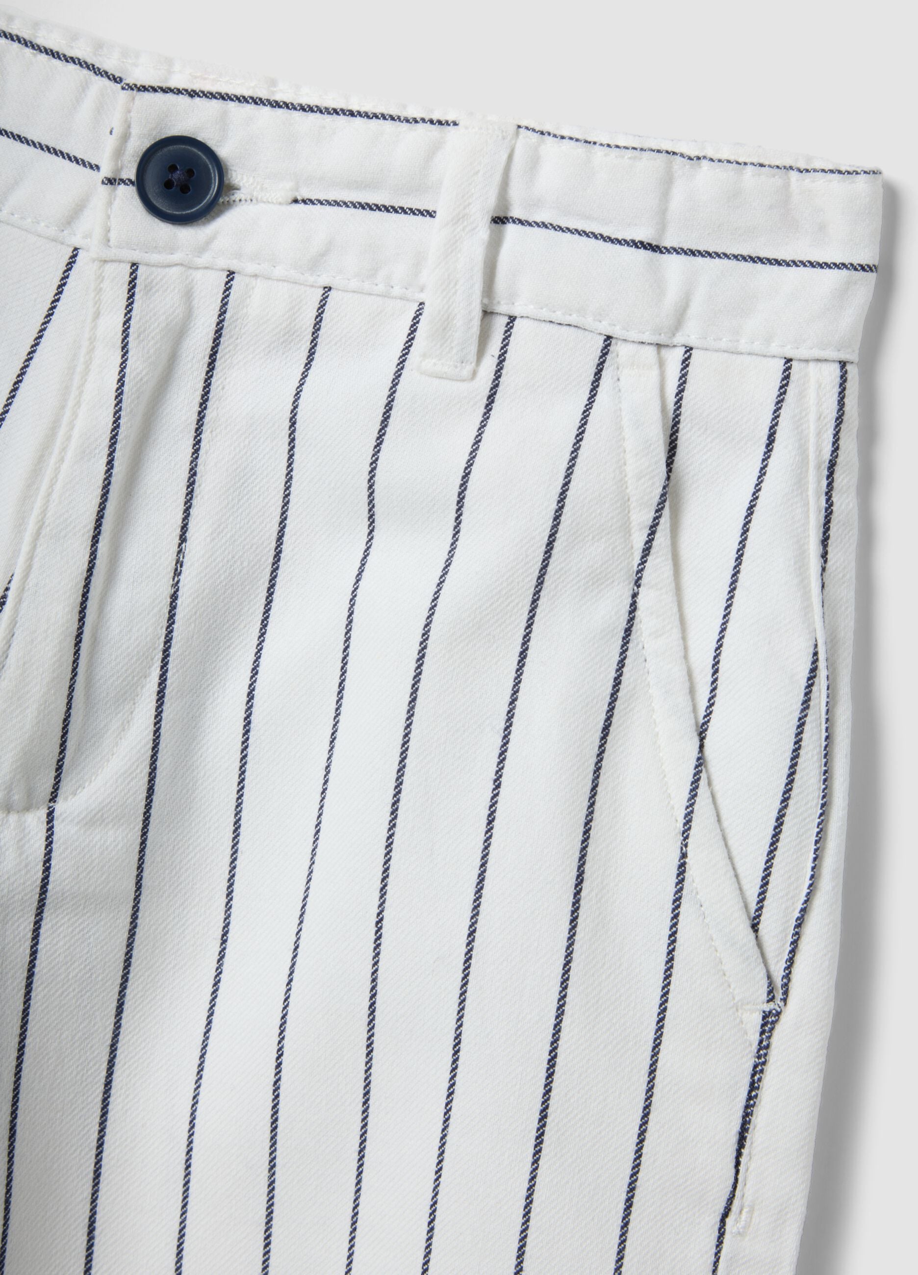 Children's multicoloured striped pure cotton shorts with regular fit