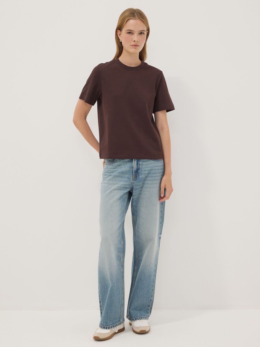 T-shirt relaxed fit marrone in puro cotone a maniche corte_1