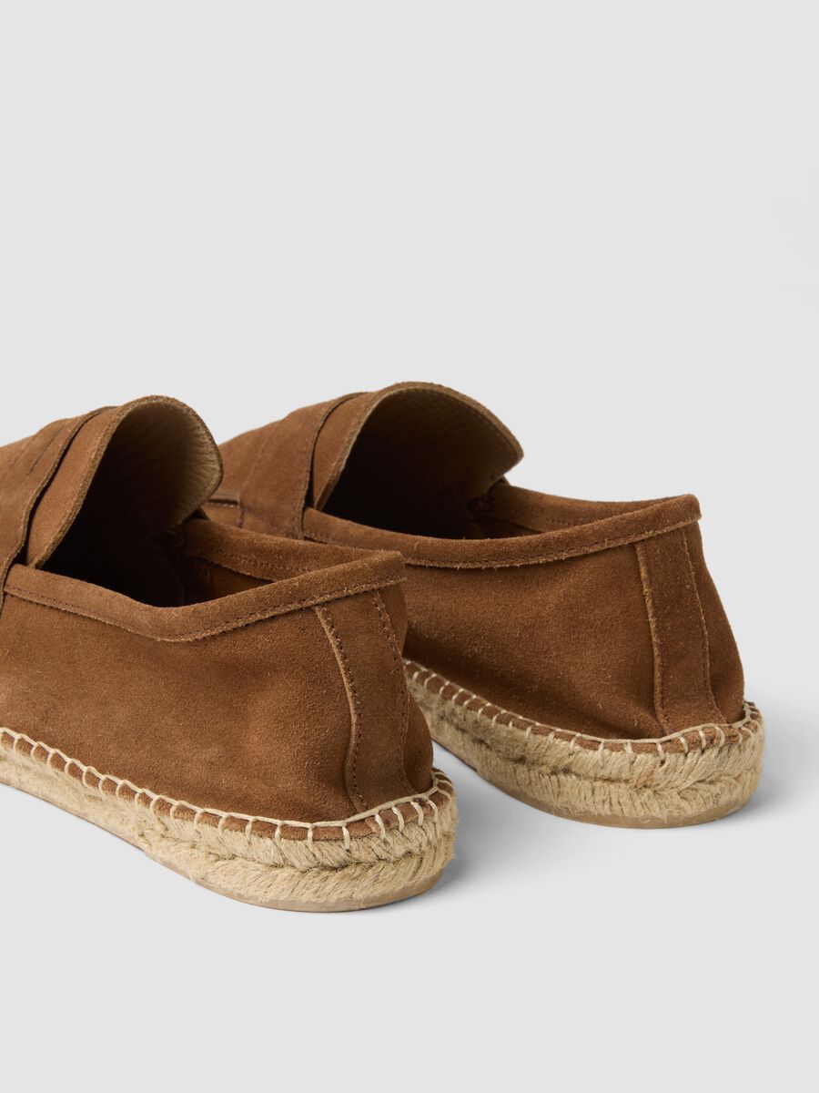 Brown loafers in genuine leather_3
