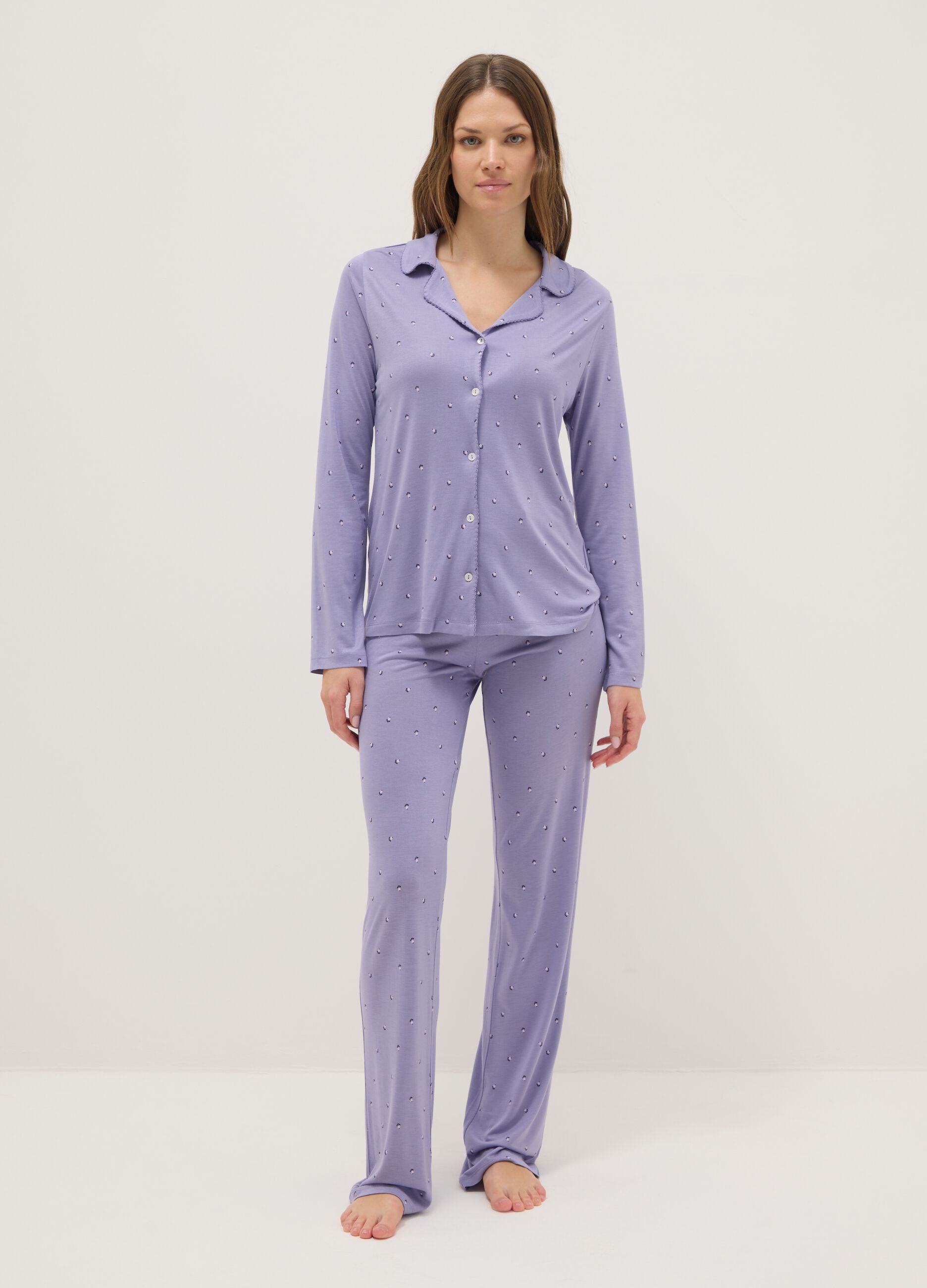 Purple pure viscose pyjamas with V-neck and prints, regular fit