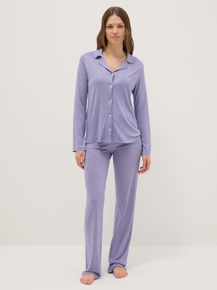 Maglia pigiama in pura viscosa viola regular fit con scollo a V e stampe_0