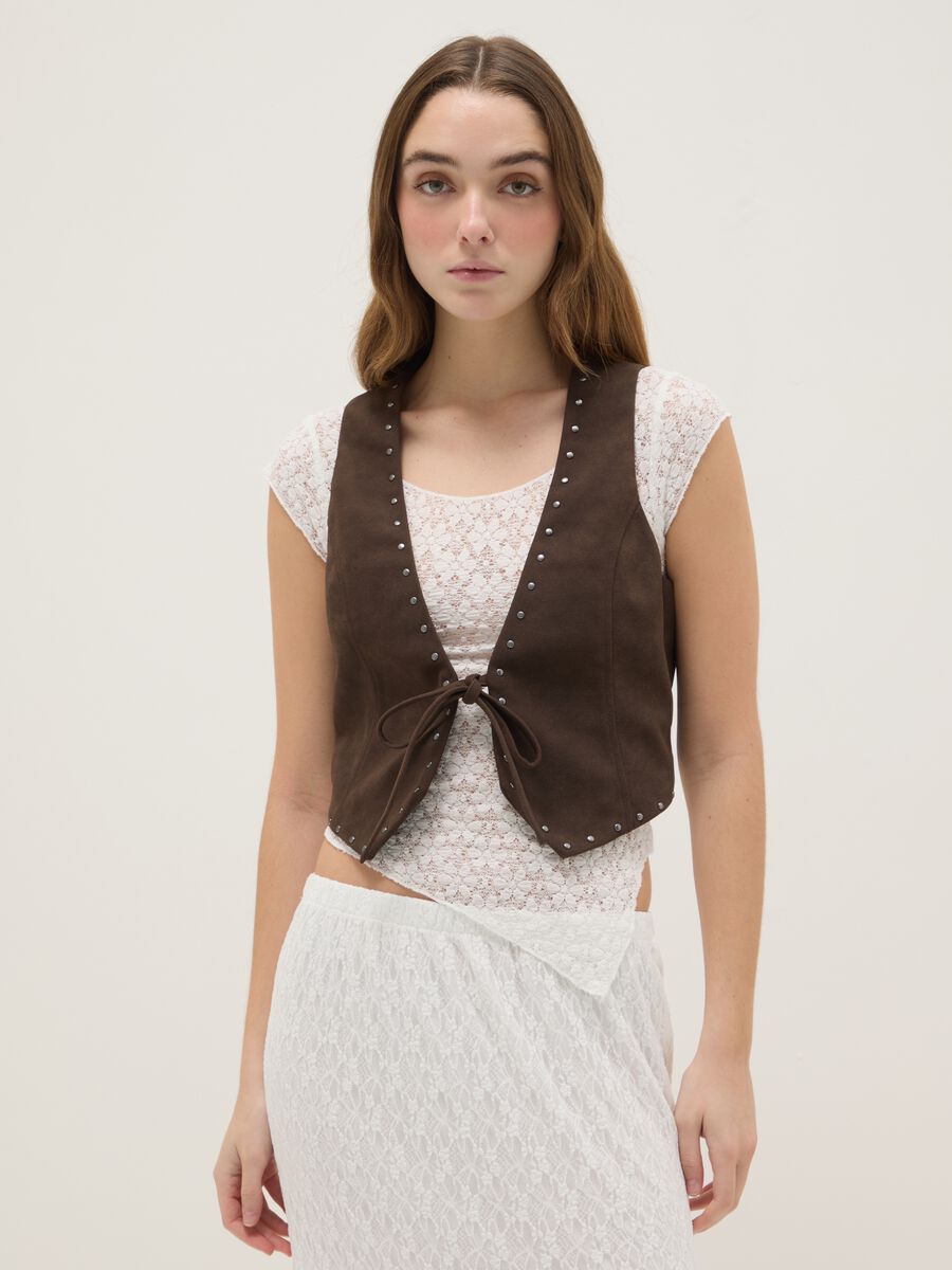 Brown string-closure vest without buttons, regular fit_0
