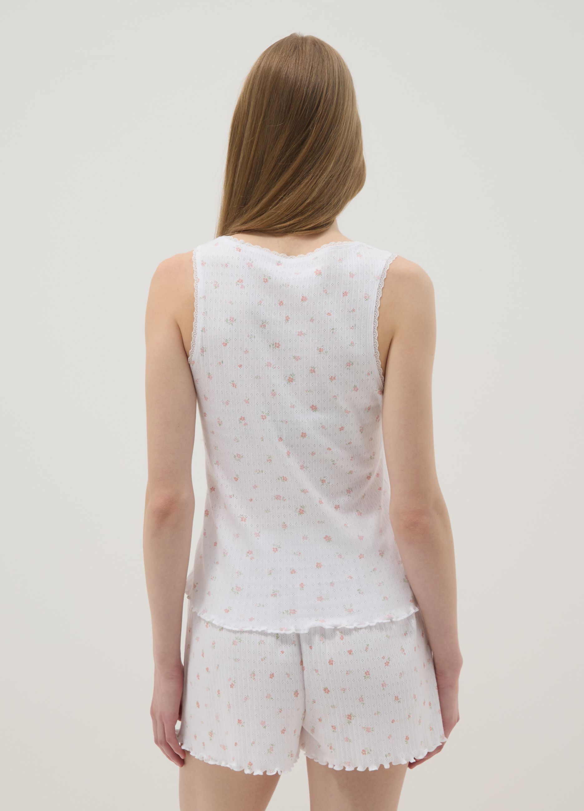 Sleeveless white regular fit cotton pyjama t-shirt
