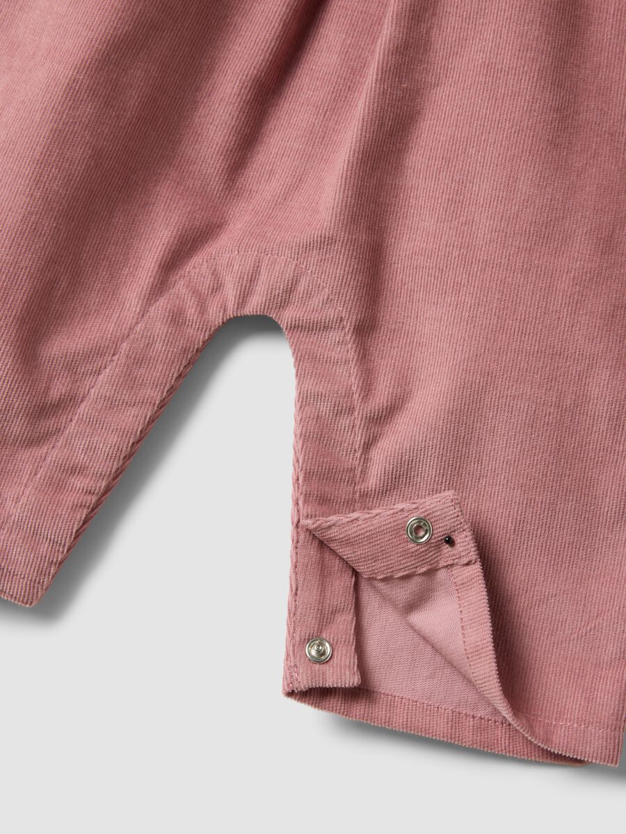 Pink pure cotton dungarees with ruffle straps for baby girl_3