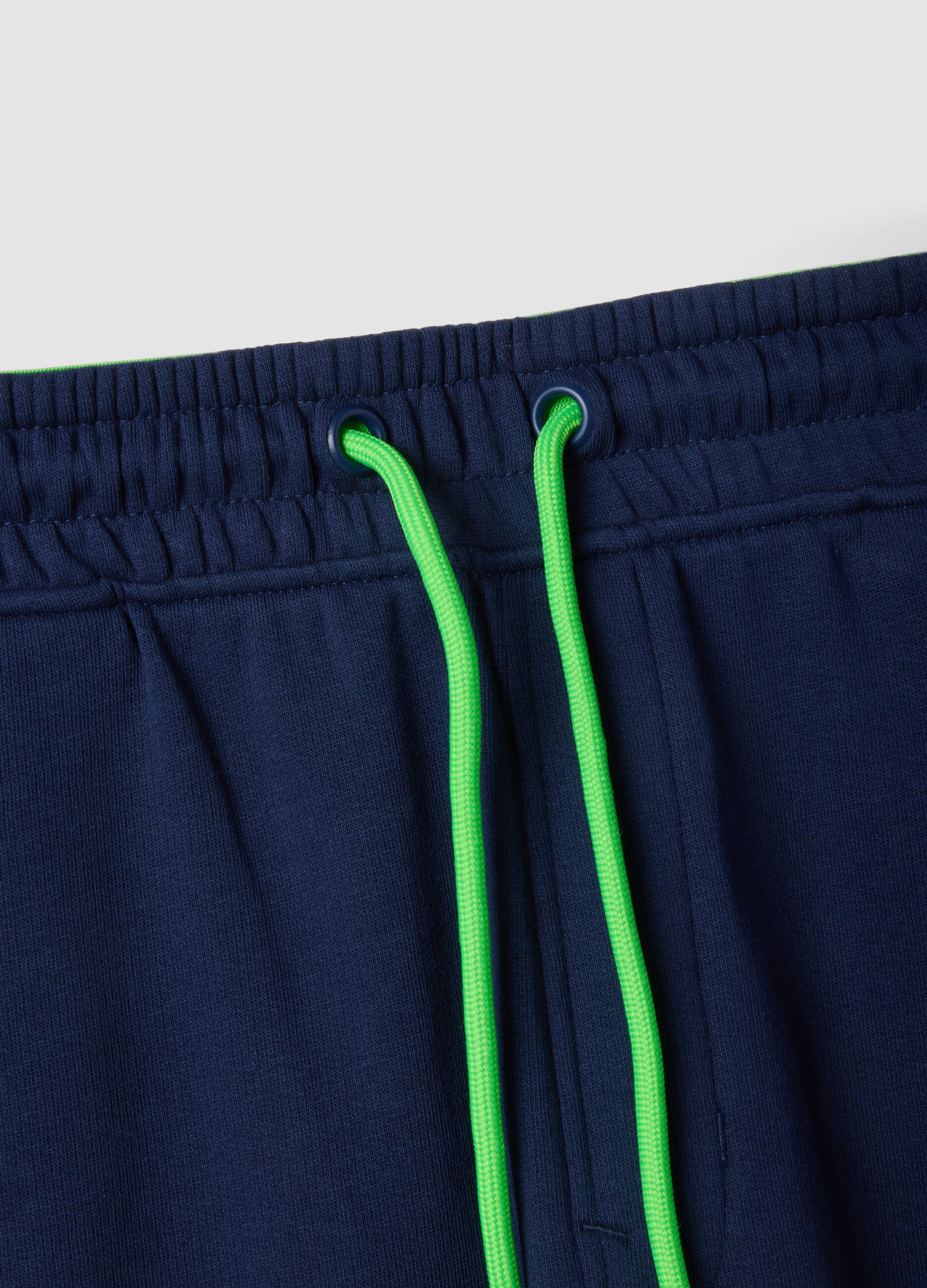 Blue cotton-blend Bermuda shorts with elasticated waistband