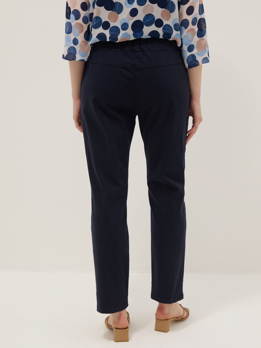 Blue stretch cotton paper bag trousers, regular fit_2
